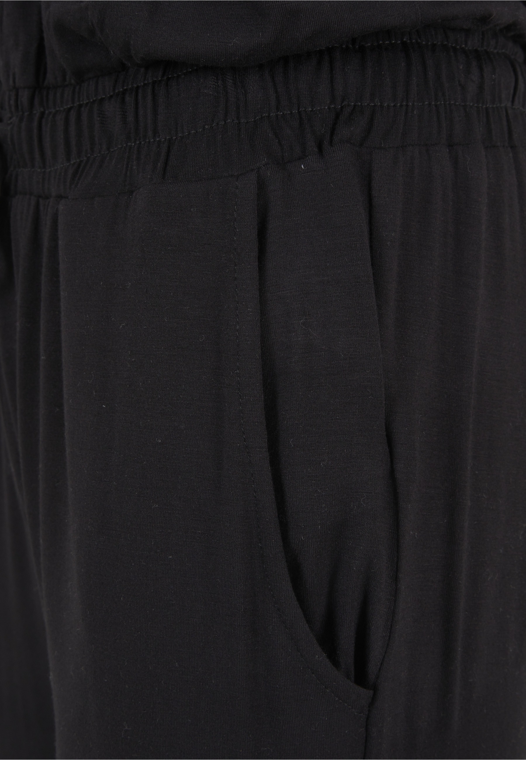 URBAN CLASSICS Jumpsuit »Urban Classics Damen Ladies Tech Mesh Long Jumpsuit« 1 Stk.