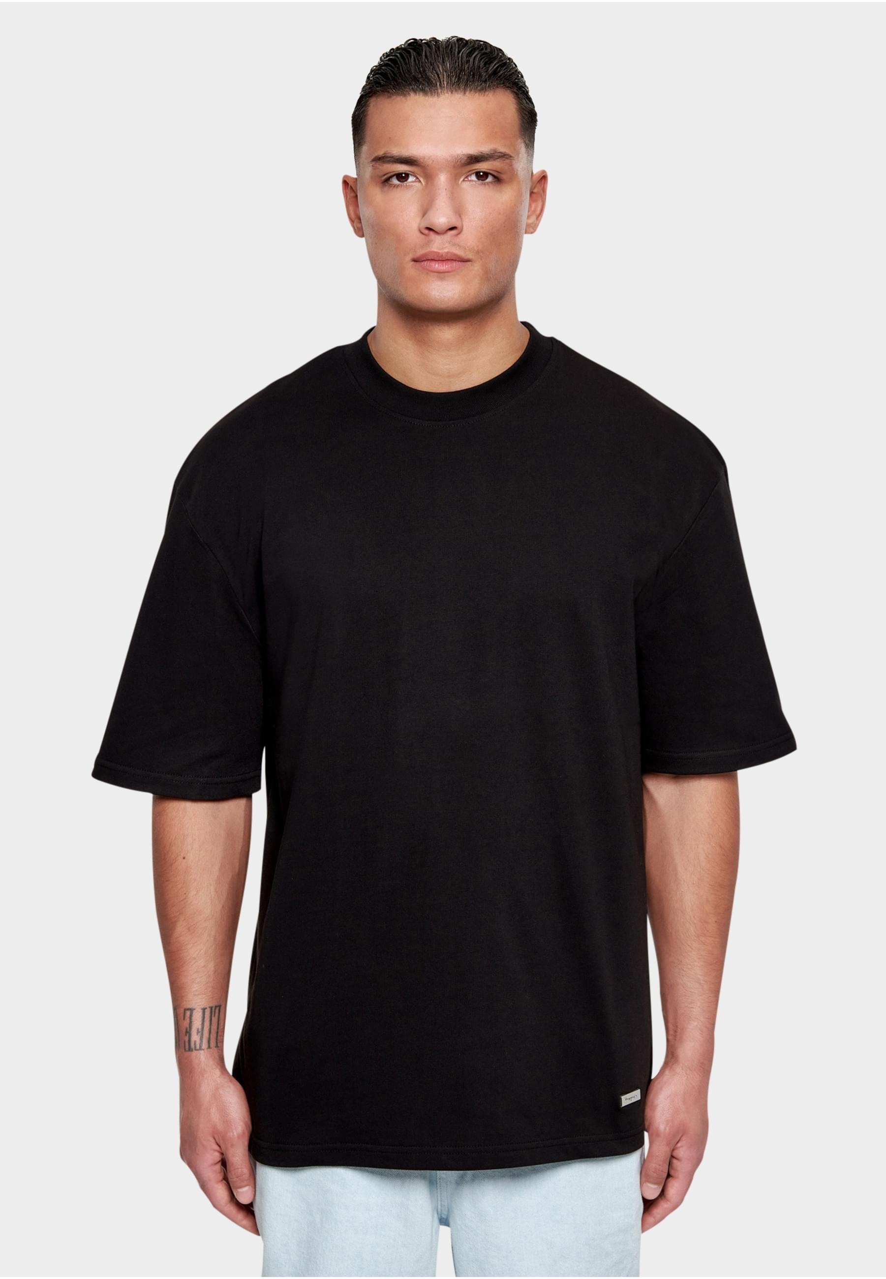 Dropsize T-Shirt »Dropsize Herren Heavy Oversize Metal Patch Basic T-Shirt«, (1 tlg.)