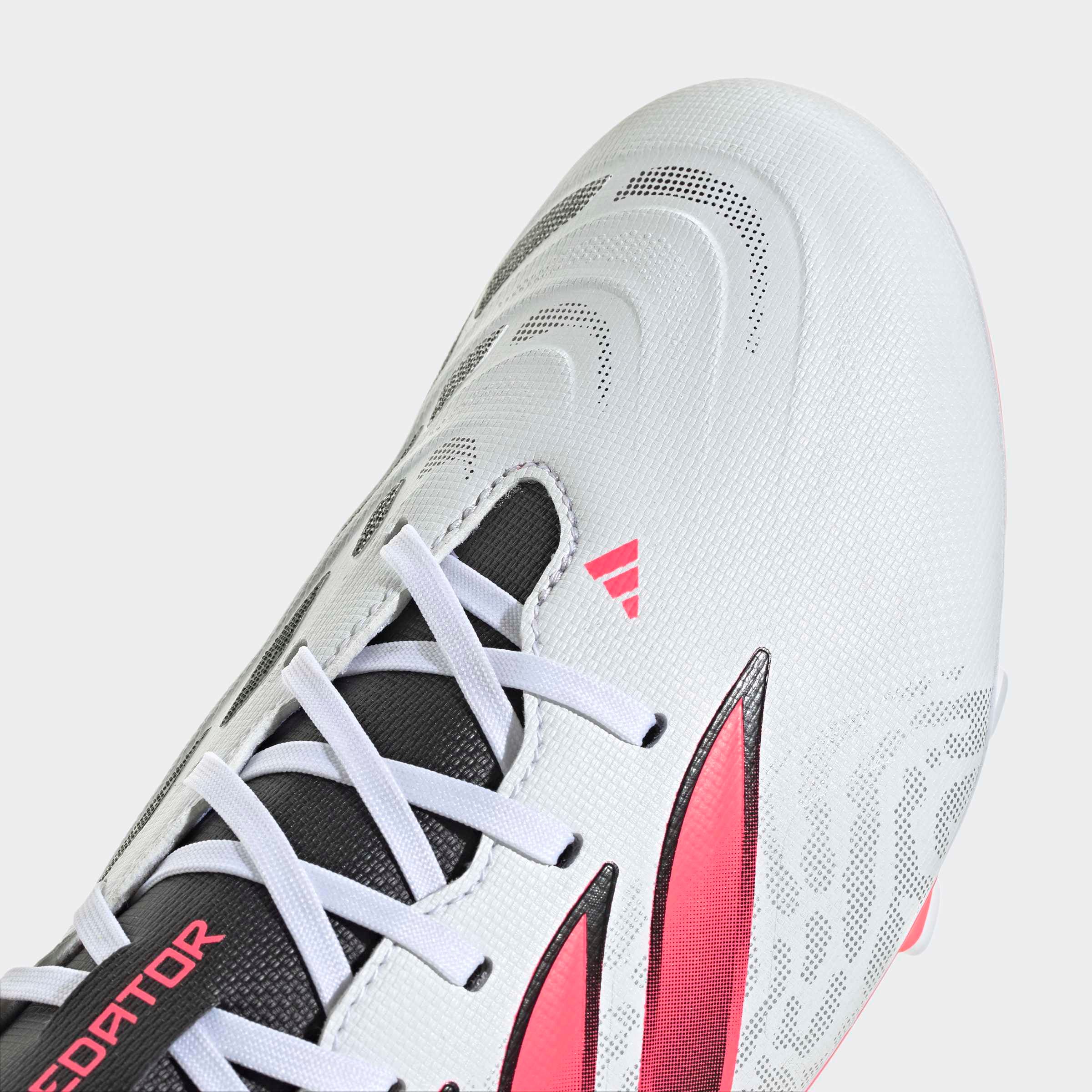 adidas Performance Fußballschuh »PREDATOR CLUB FG/MG«  für viele verschiedene Böden geeignet