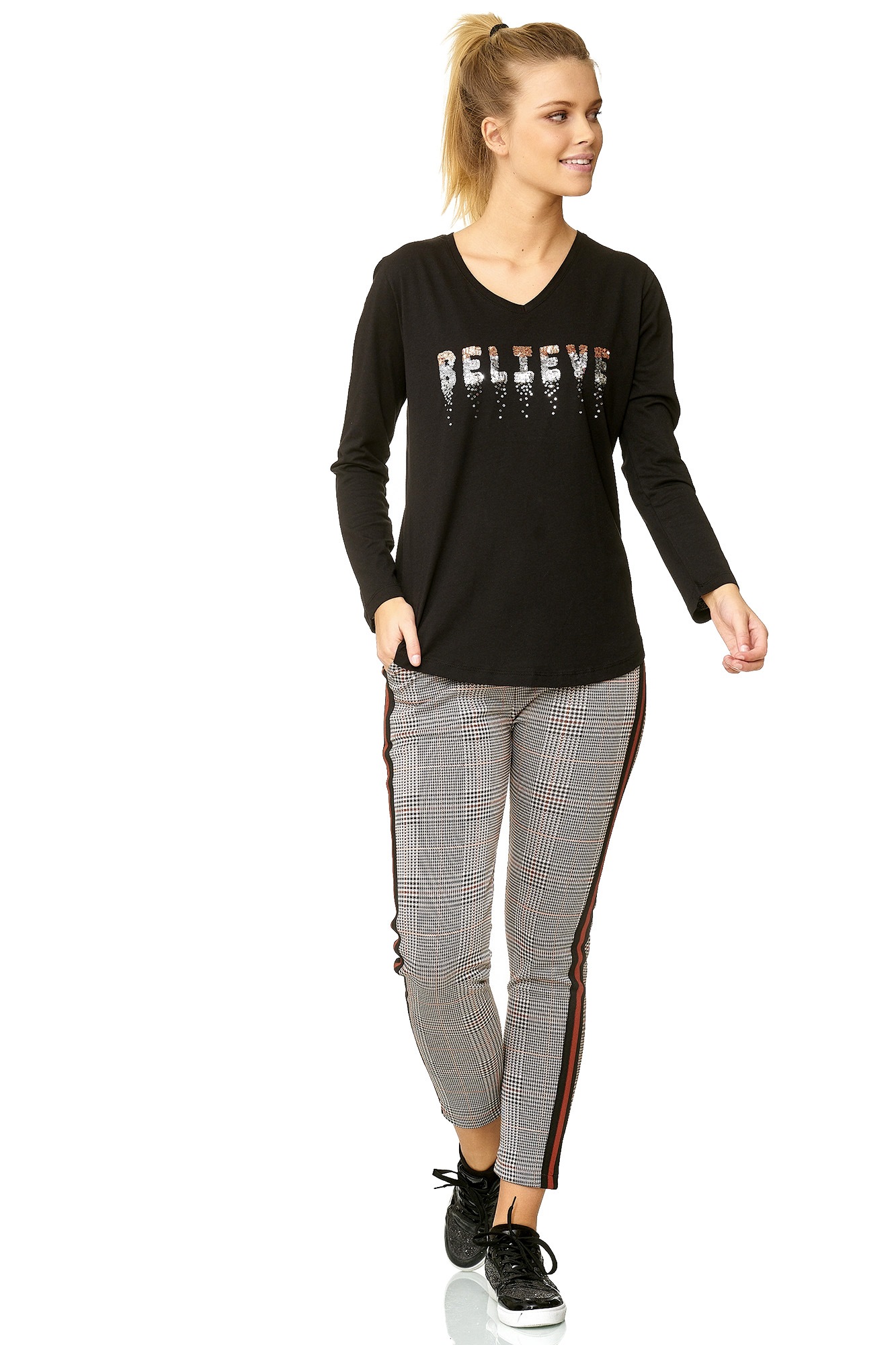Decay Langarmshirt »Believe«, mit Paillettenaufdruck