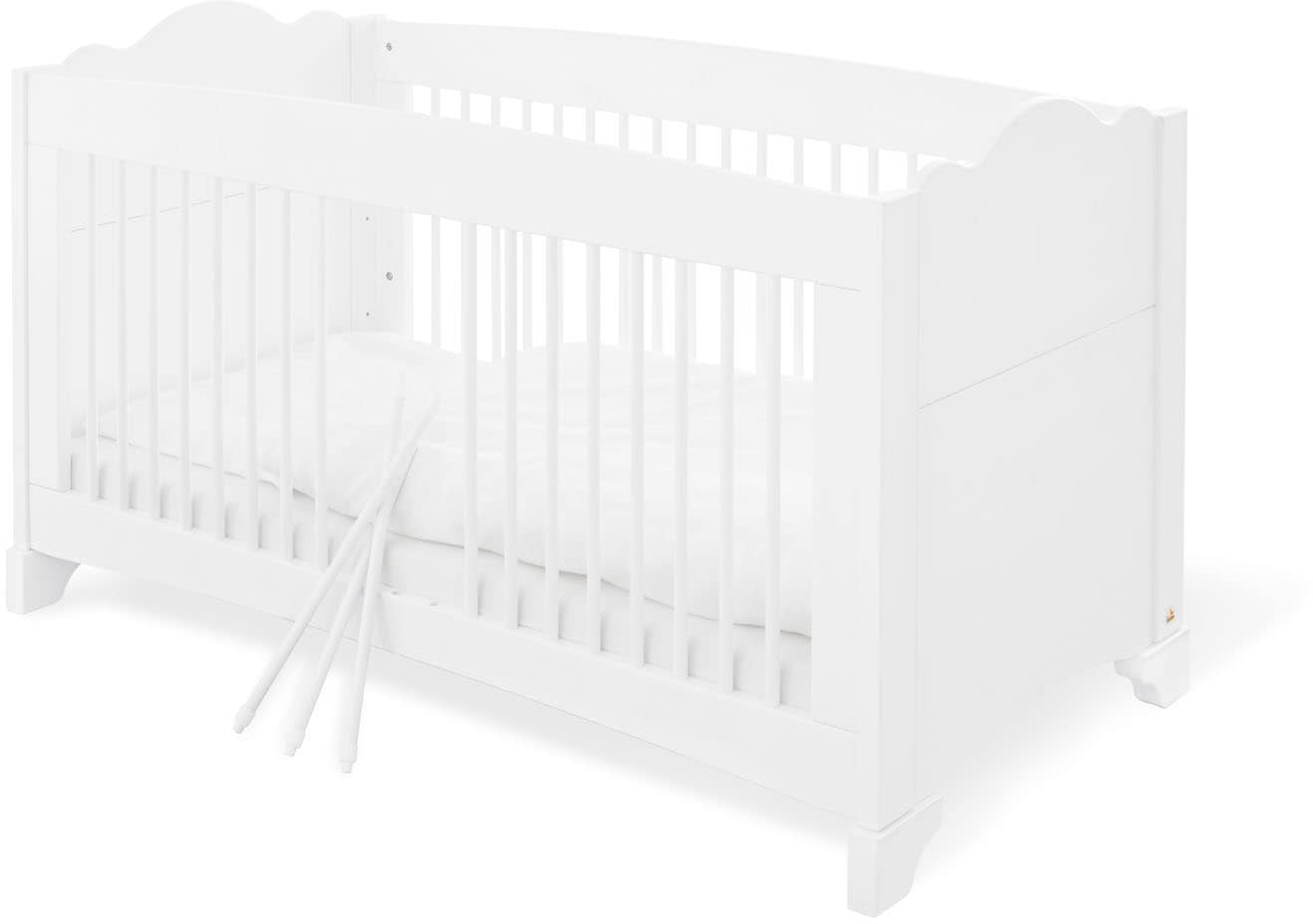 Pinolino® Babymöbel-Set »Pino«, (Spar-Set, 2 St., Kinderbett, Wickelkommode), breit; Made in Europe; mit Kinderbett und Wickelkommode