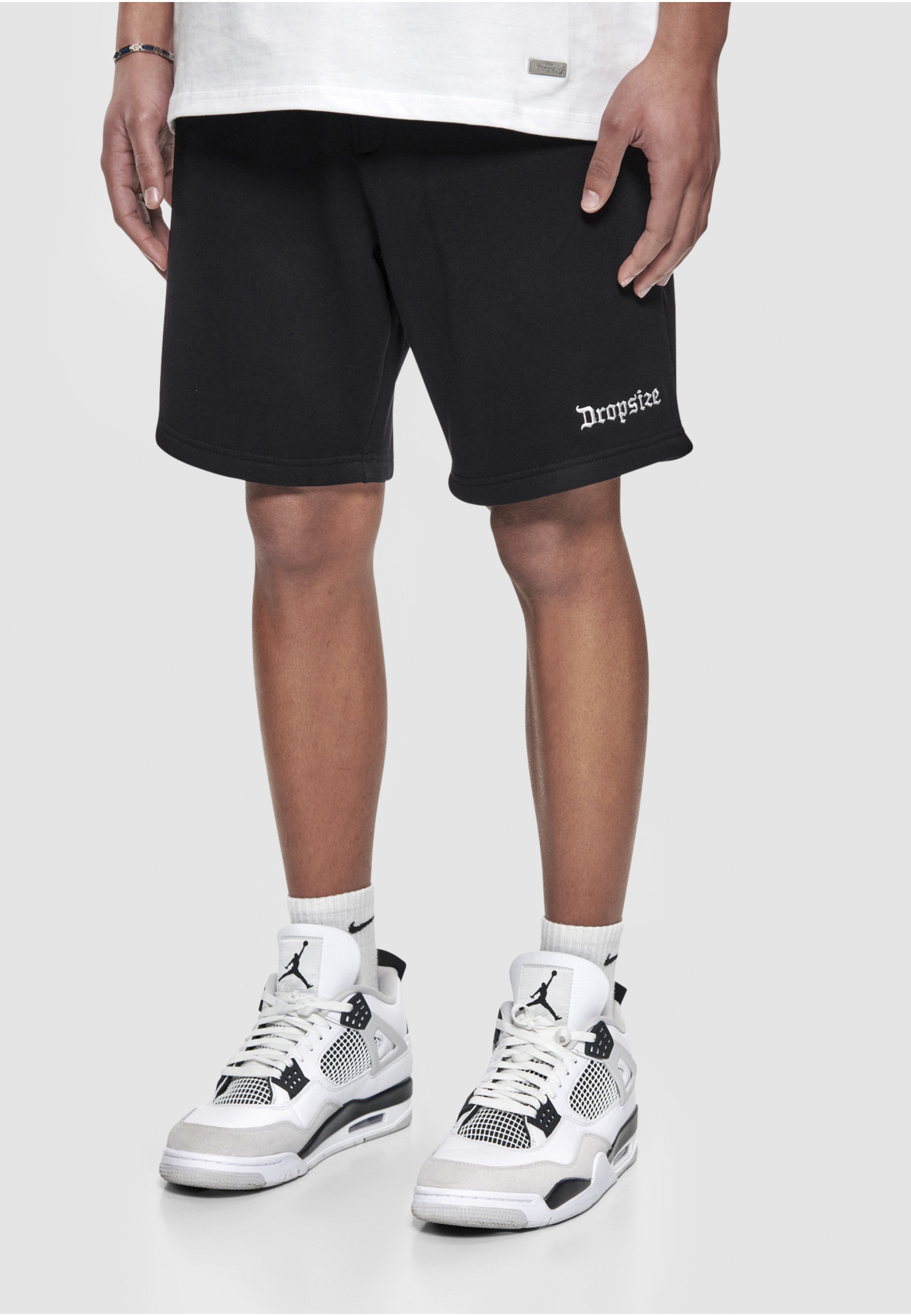 Thumbnail - Dropsize Sweatshorts "Dropsize Herren Dropsize Heavy Embo Sweatshorts"