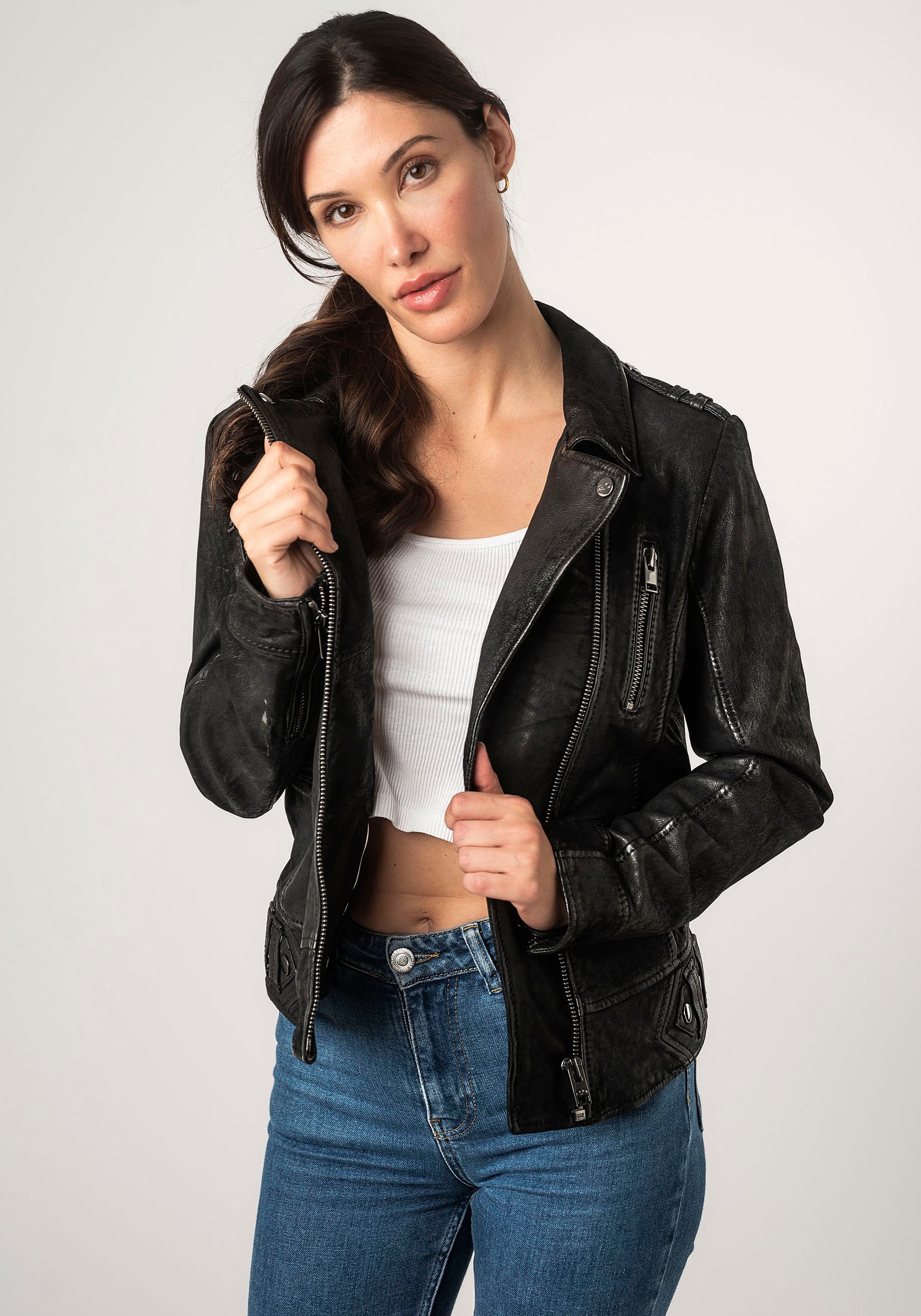 Mauritius Lederjacke »2Wtashi«, mit Schulterklappen, mit Nieten, mit Zipper-Taschen