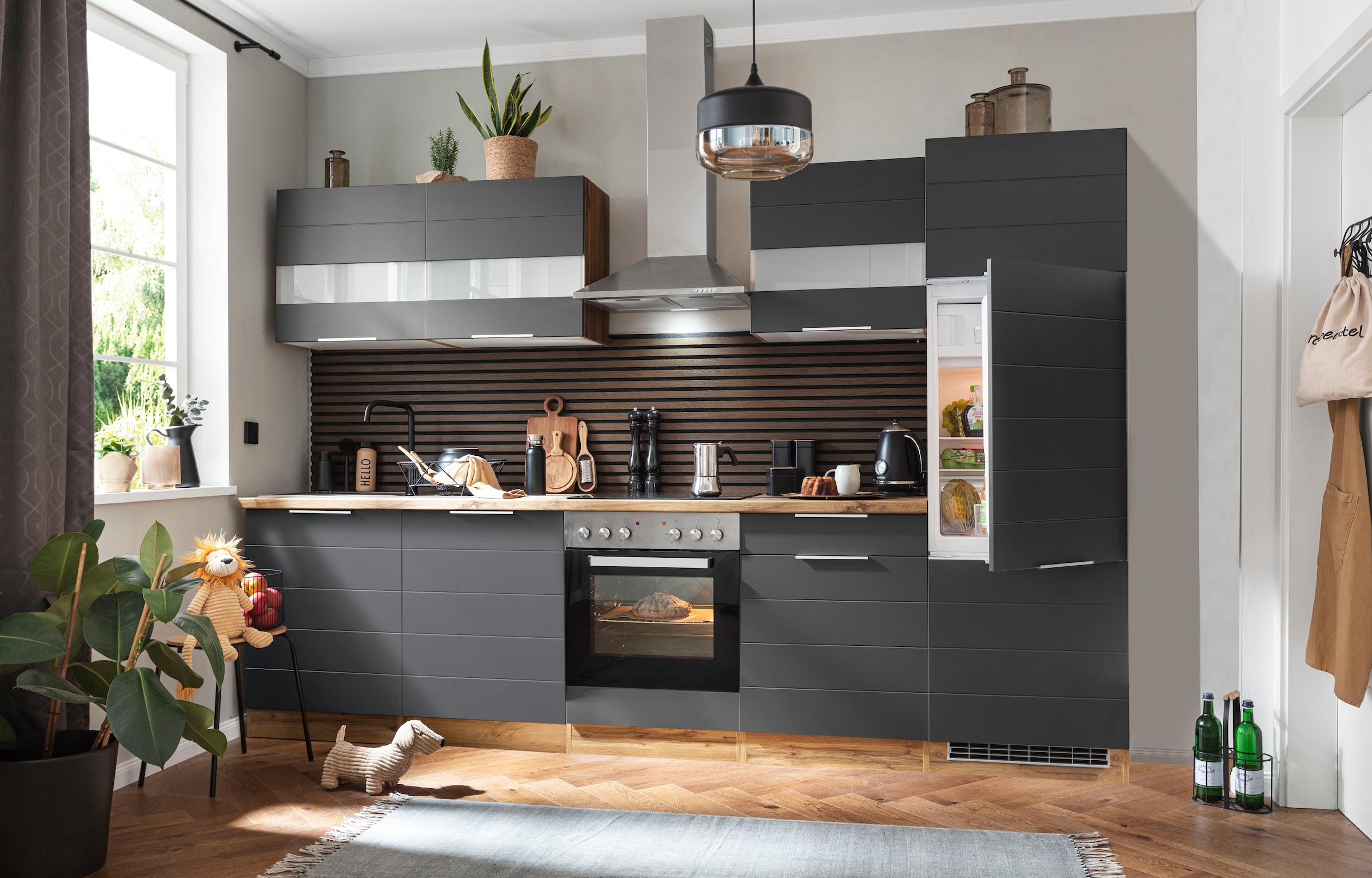 KOCHSTATION "KS-Luhe" 300 cm breit, wahlweise mit oder ohne E-Geräten, gefräste MDF-Fronten