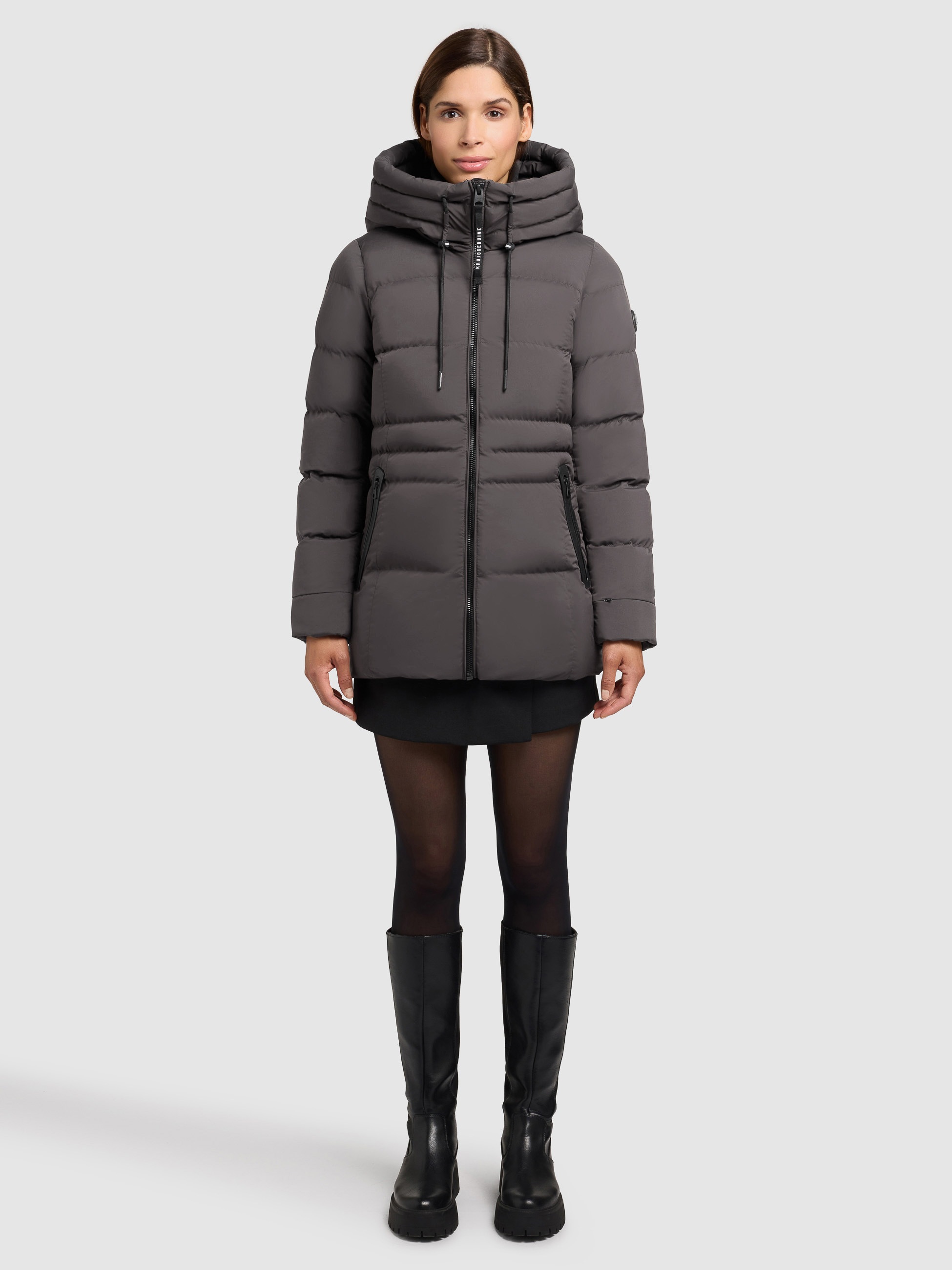 khujo Steppjacke »MATLA« mit Kapuze Reißverschlusstaschen mit Fleecefutter, eine Ärmeltasche