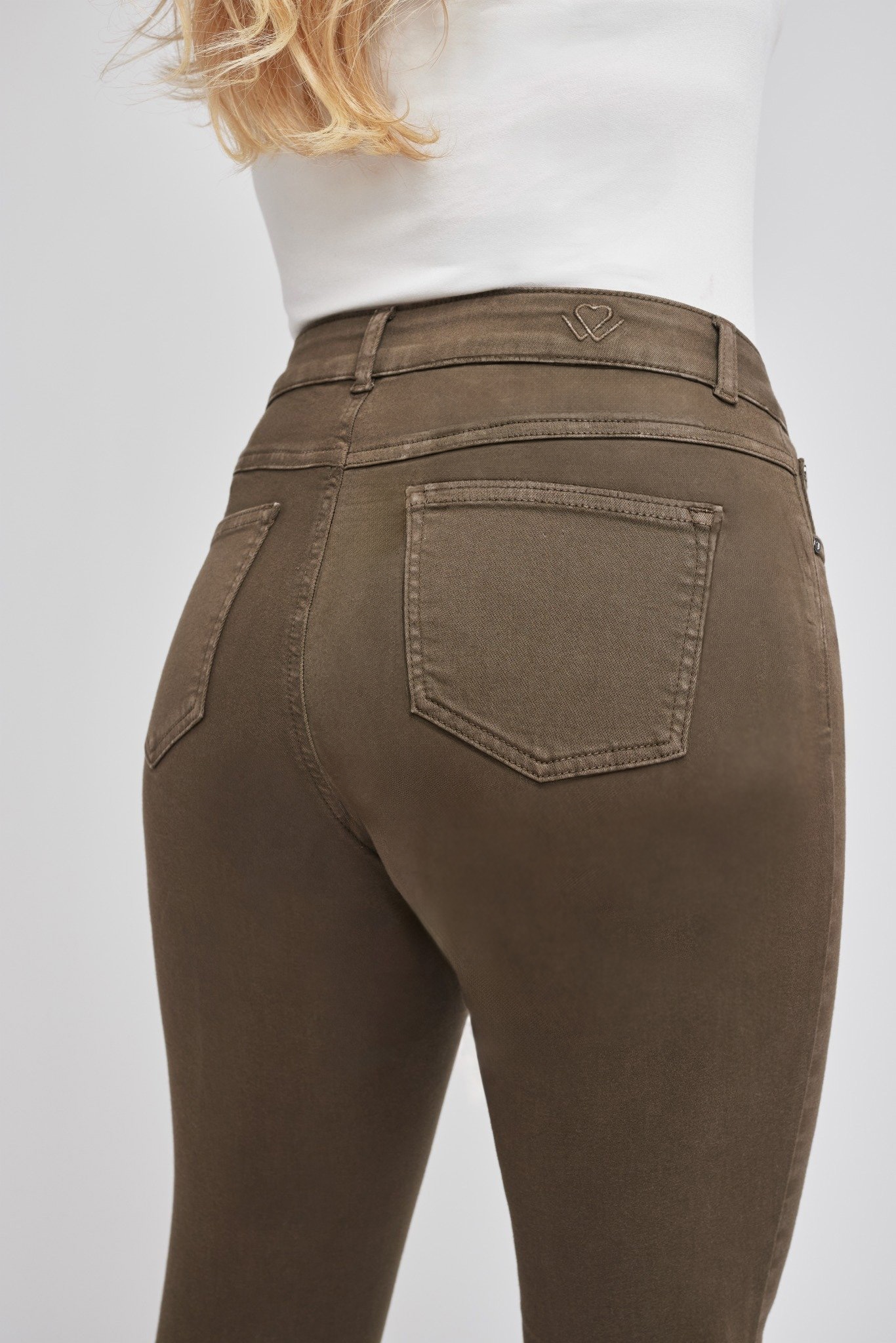 wonderjeans Slim-fit-Jeans, Klassischer gerader Schnitt