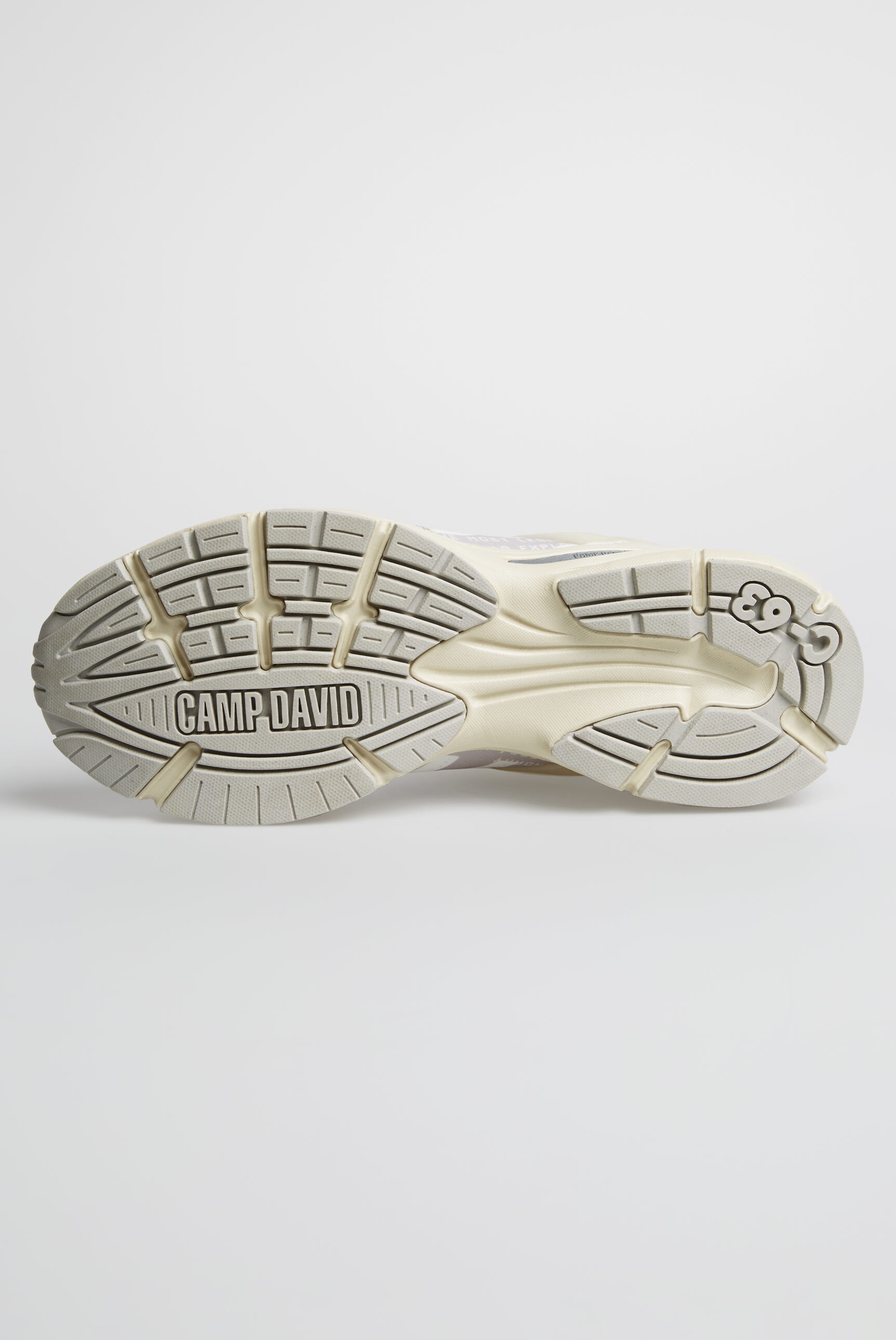 CAMP DAVID Sneaker, mit gepolstertem Einstieg