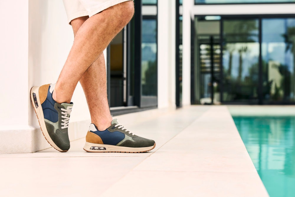 Sneaker RIEKER, Herren, Gr. 42, grün (khaki kombiniert), Lederimitat, Textil, Veloursleder, Schuhe Sneaker, Schnürschuh, Halbschuh, Freizeitschuh mit gepolstertem Schaftrand 2