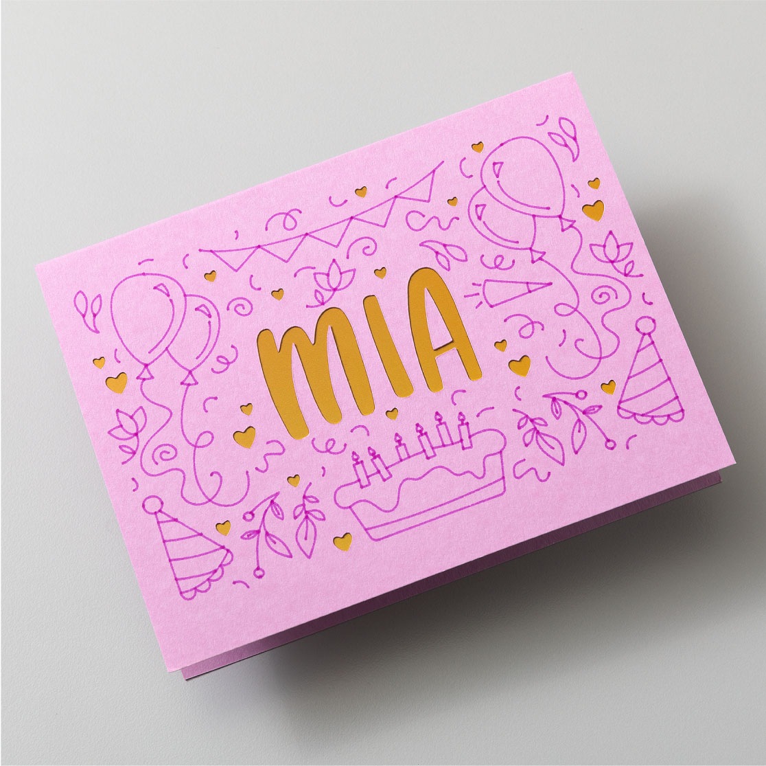 Cricut Schneideplotter »Maker™ 4 + Essentials-Bundle«