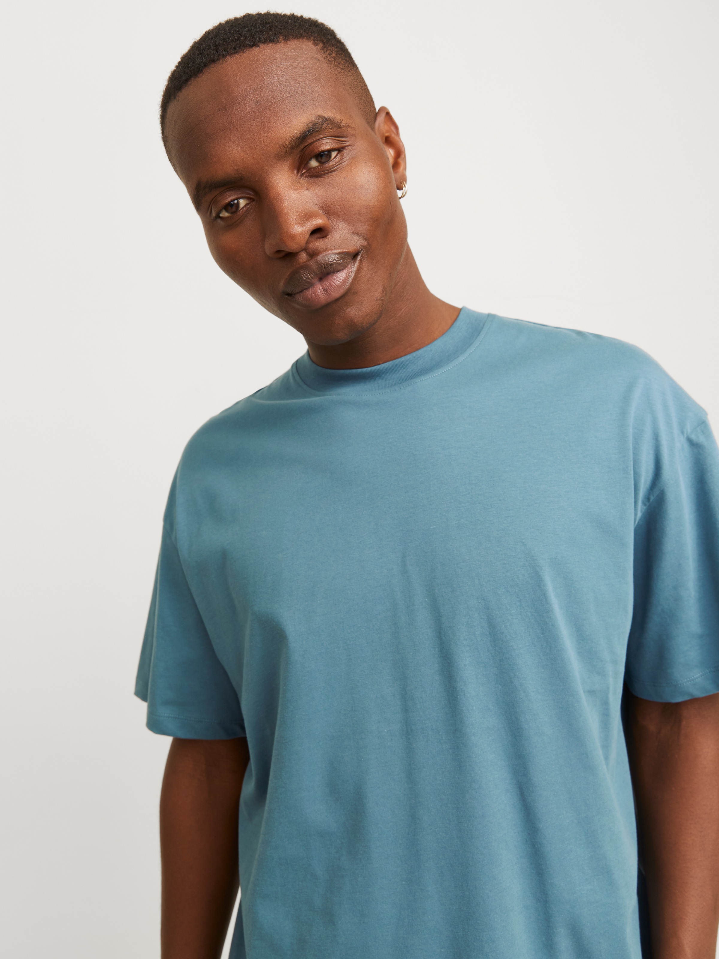 Jack & Jones Oversize-Shirt "JJEBRADLEY Oversize T-Shirt mit klassischem Ru günstig online kaufen