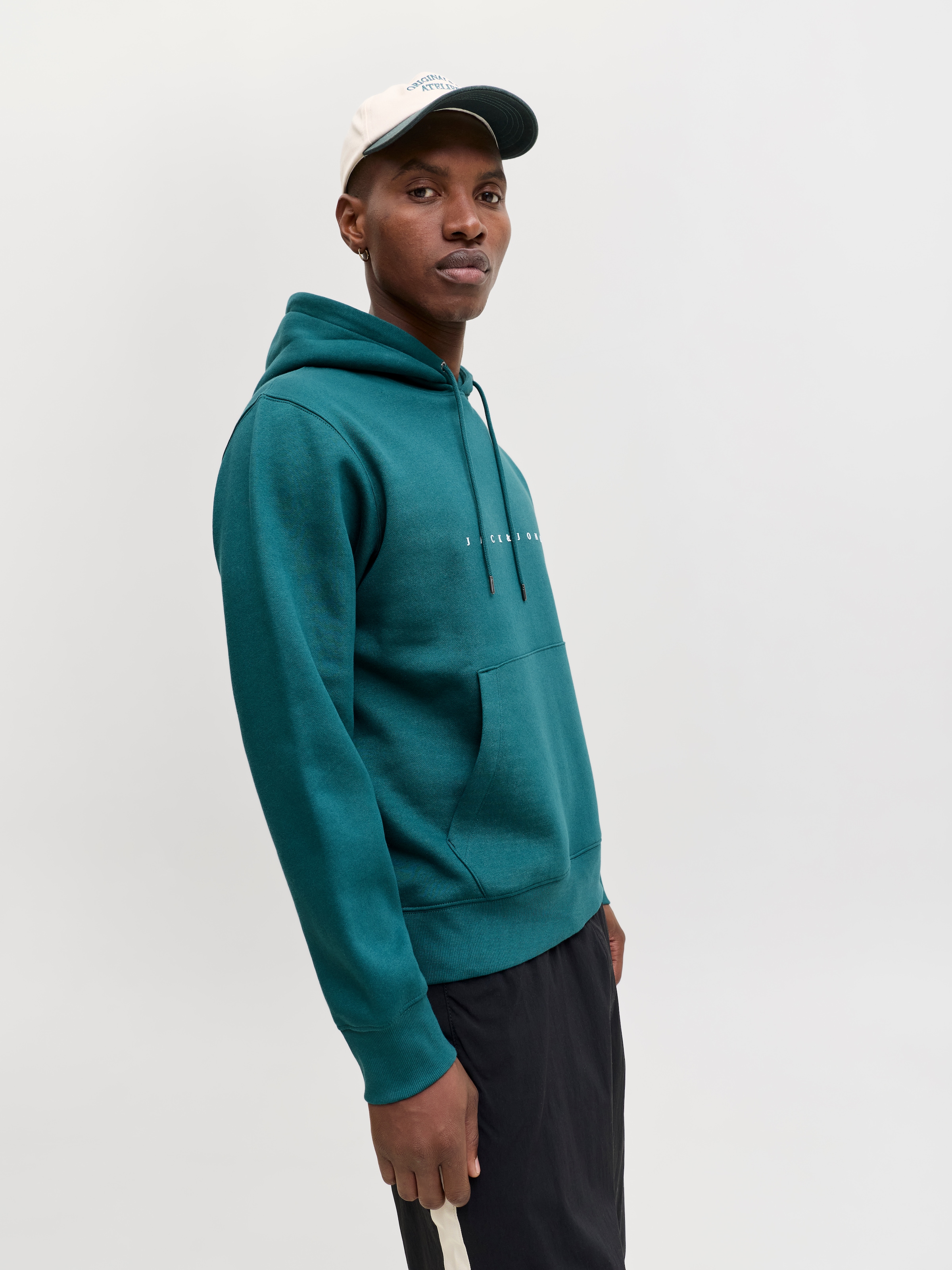 Jack & Jones Kapuzensweatshirt "JJESTAR mit 3D-Print und Kapuze für vielsei günstig online kaufen
