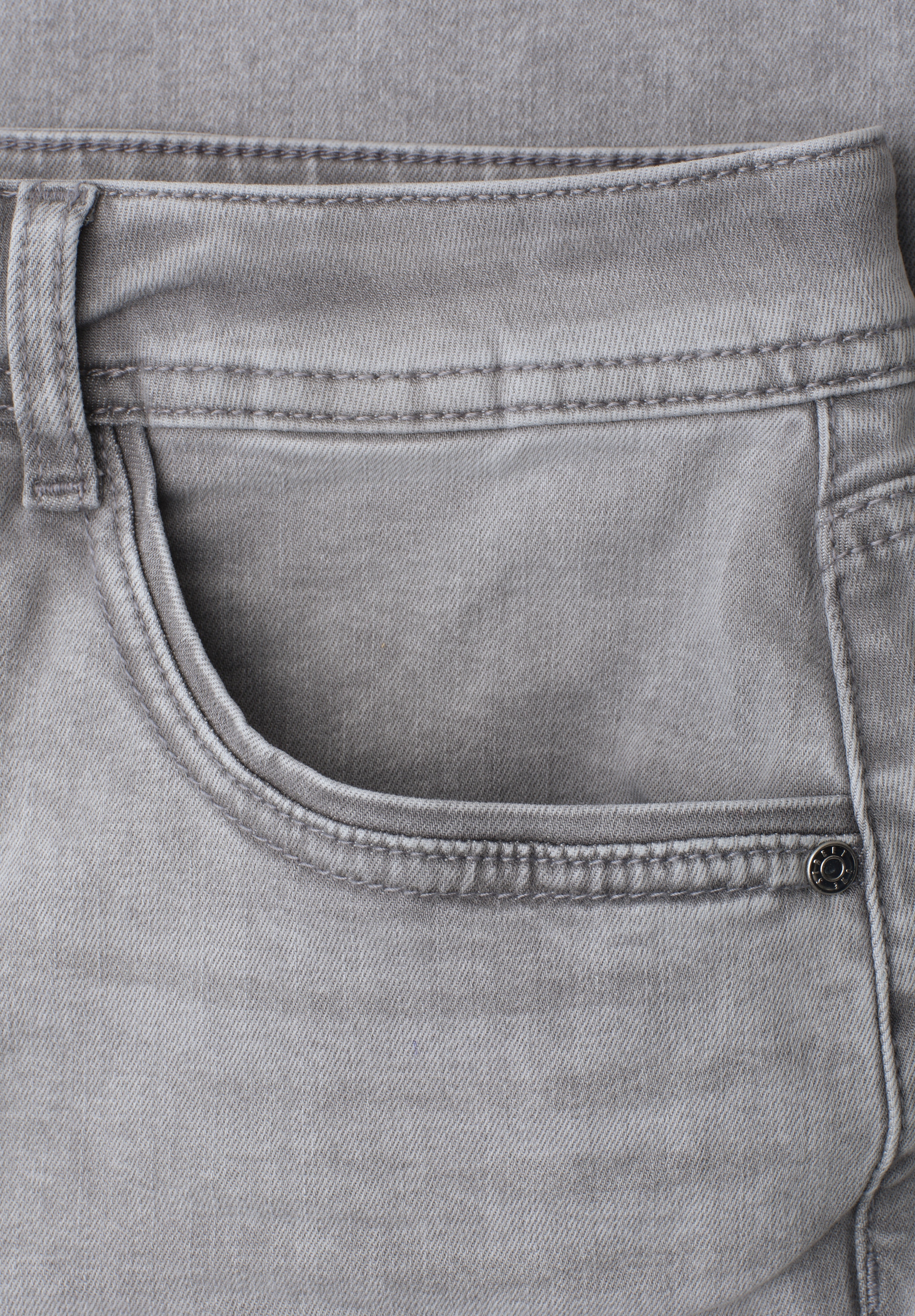 STREET ONE Comfort-fit-Jeans Middle Waist