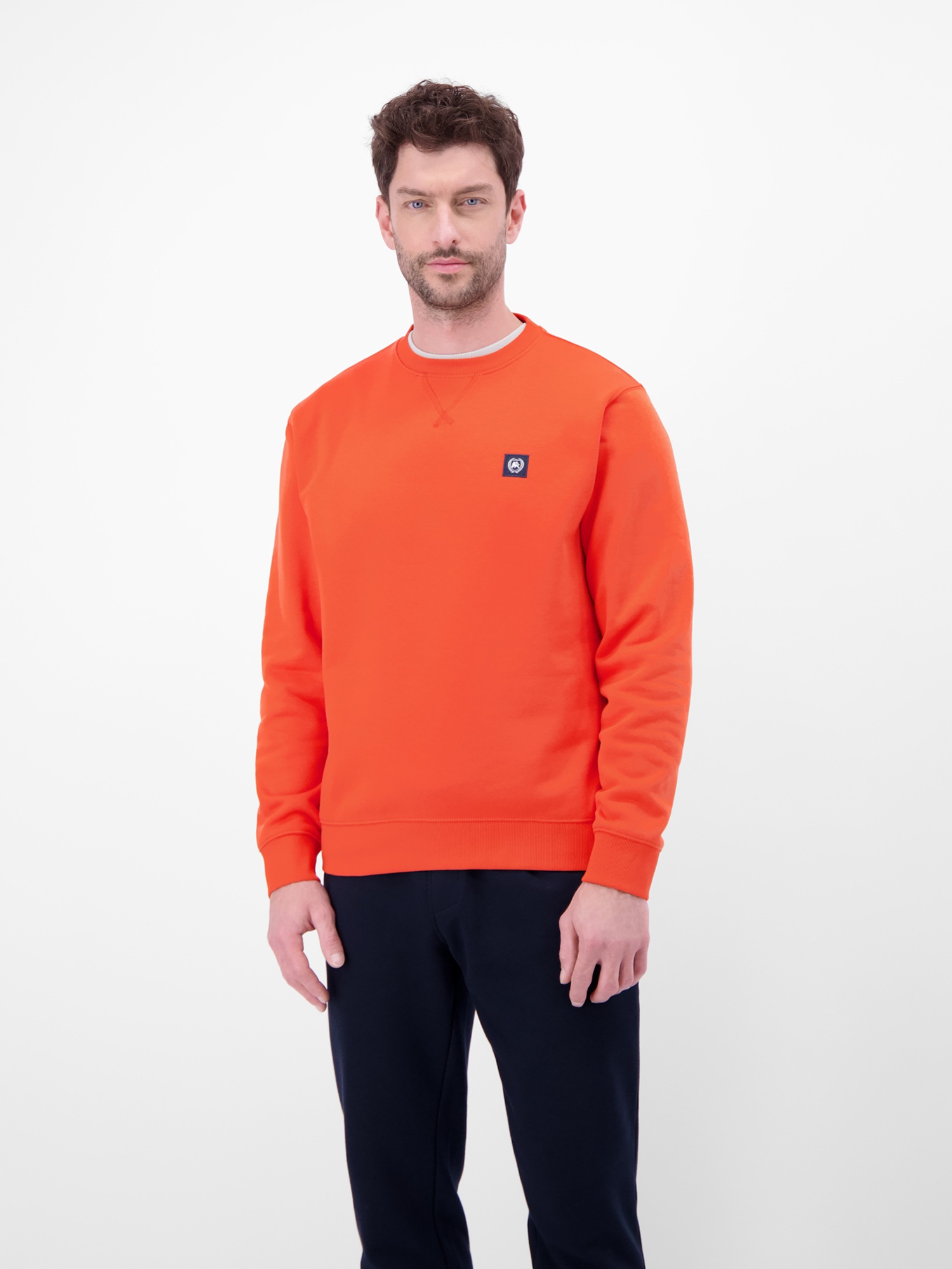 Sweatshirt LERROS "Urbaner Sweatshirtstyle, weiche Haptik", Herren, Gr. L, vivid rot, 50% Baumwolle, 50% Polyester, Sweatshirts Sweatshirt, Unifarbenes Herren‑Sweatshirt, hoher Tragekomfort, REGULAR FIT 4