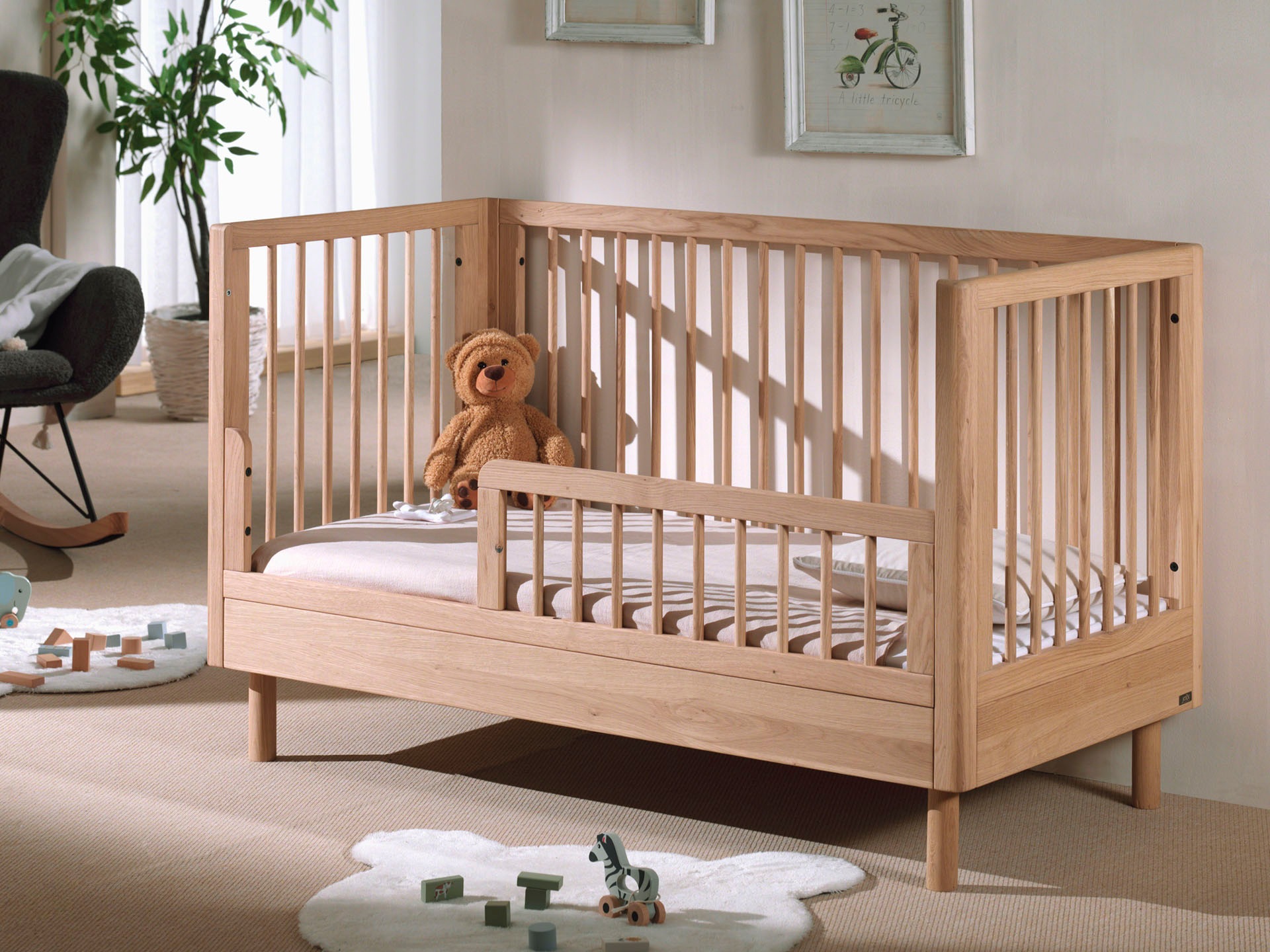 Home affaire Babybett "hochwertig, stabil gebaut, Made in Europe, Oberfläch günstig online kaufen