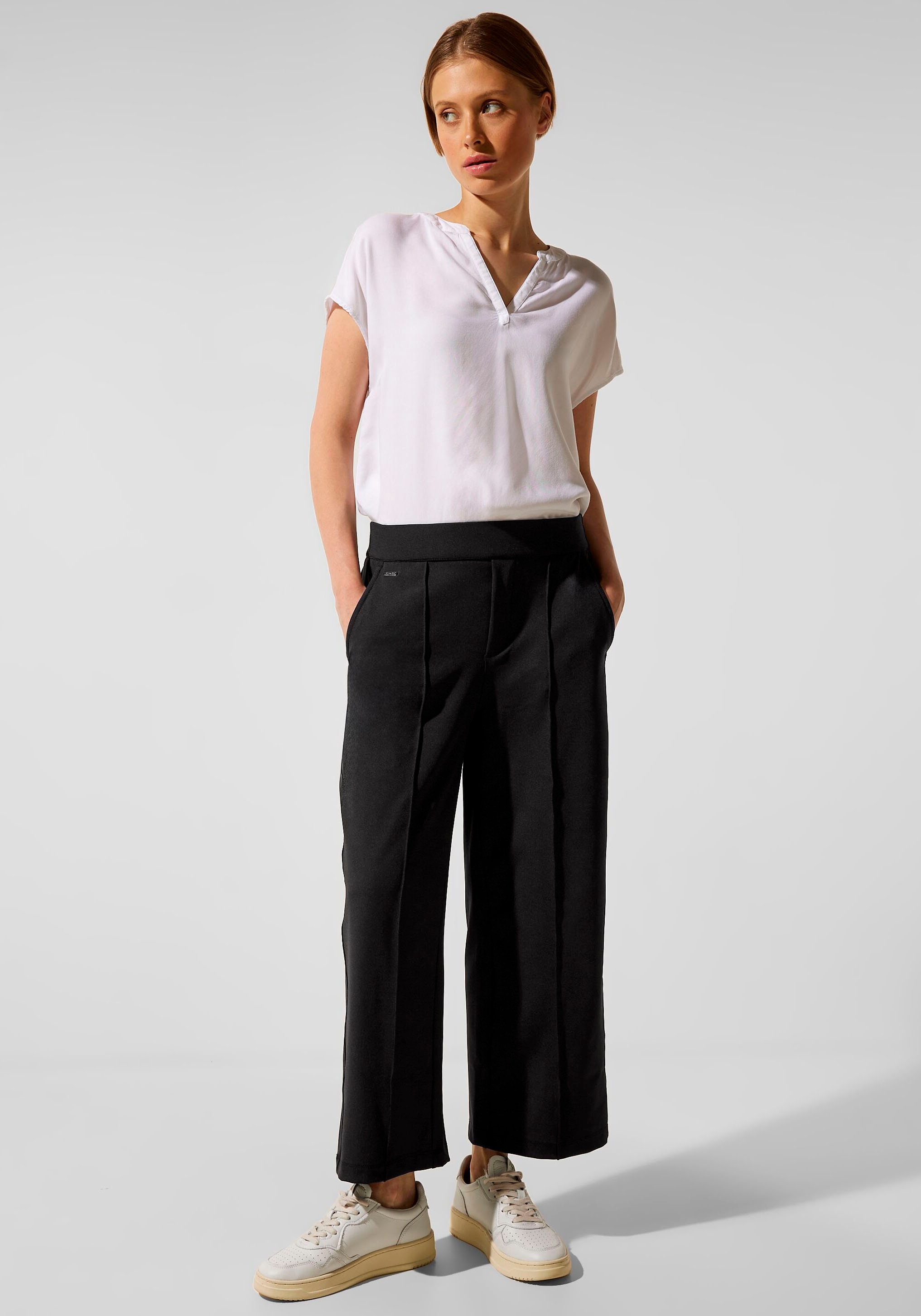 ONE | BAUR für mit Metalllabel bestellen Bundfaltenhose, STREET