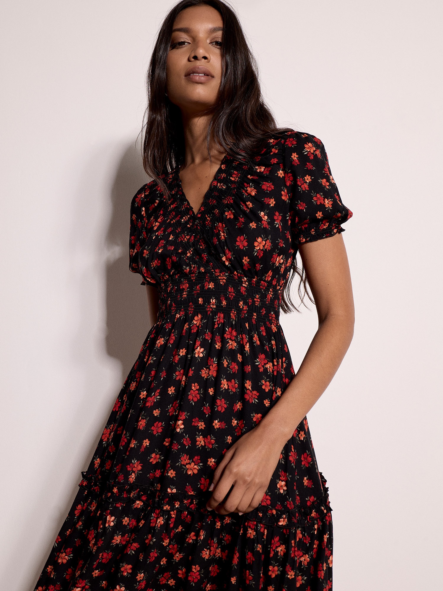 Apricot Minikleid »Minikleid mit Blumenprint« mit Smokarbeit