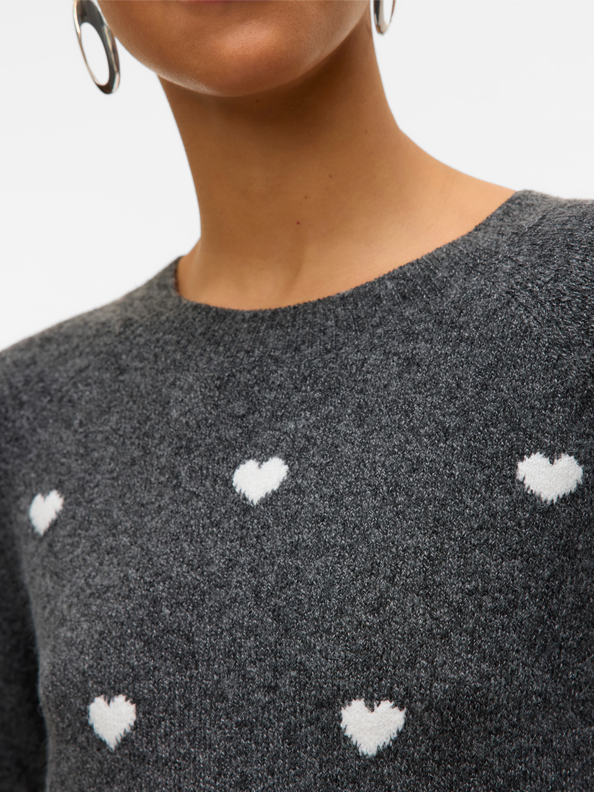 Vero Moda Rundhalspullover »VMDOFFY INTARSIA LS O-NCK PULLOV GA NOOS«, mit Herz-Strickmuster