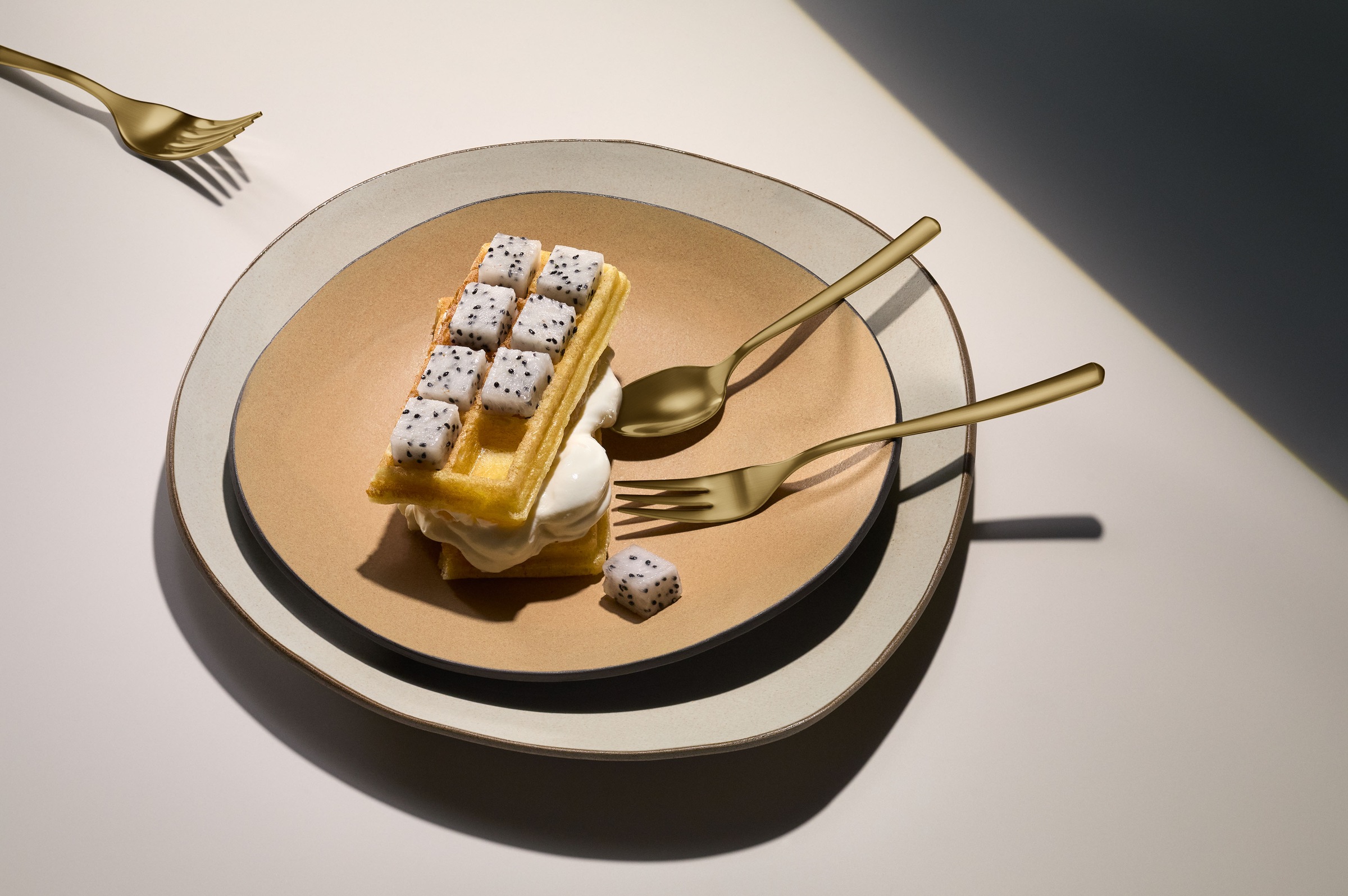 Thumbnail - WMF Besteck-Set "Boston in edler Optik, ergonomische Haptik, Messer mit Wellenschliff" optimale Schärfe, rostfrei, edel,...