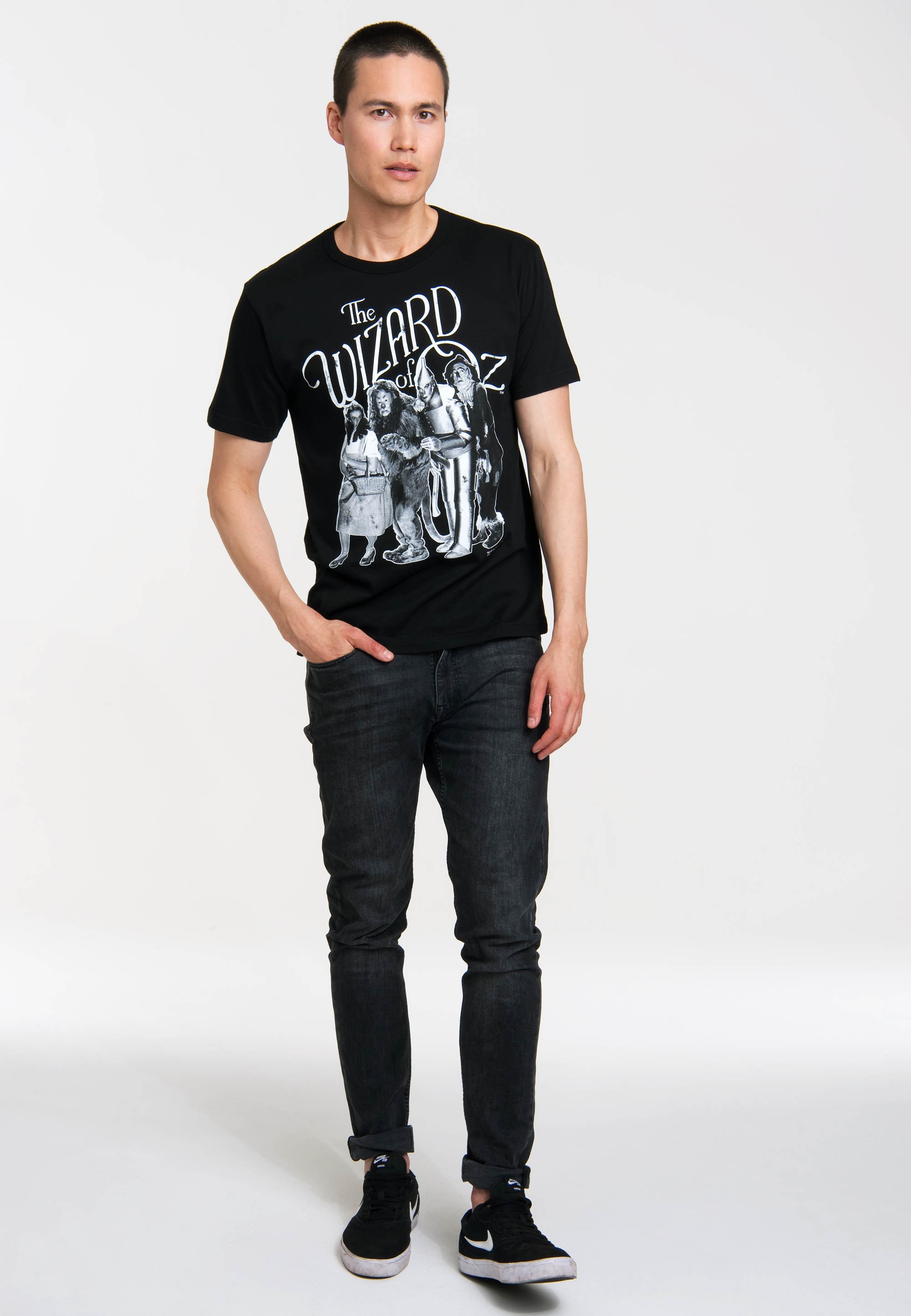 LOGOSHIRT T-Shirt »Dorothy and Friends - Der Zauberer von Oz«, mit Retro-Print