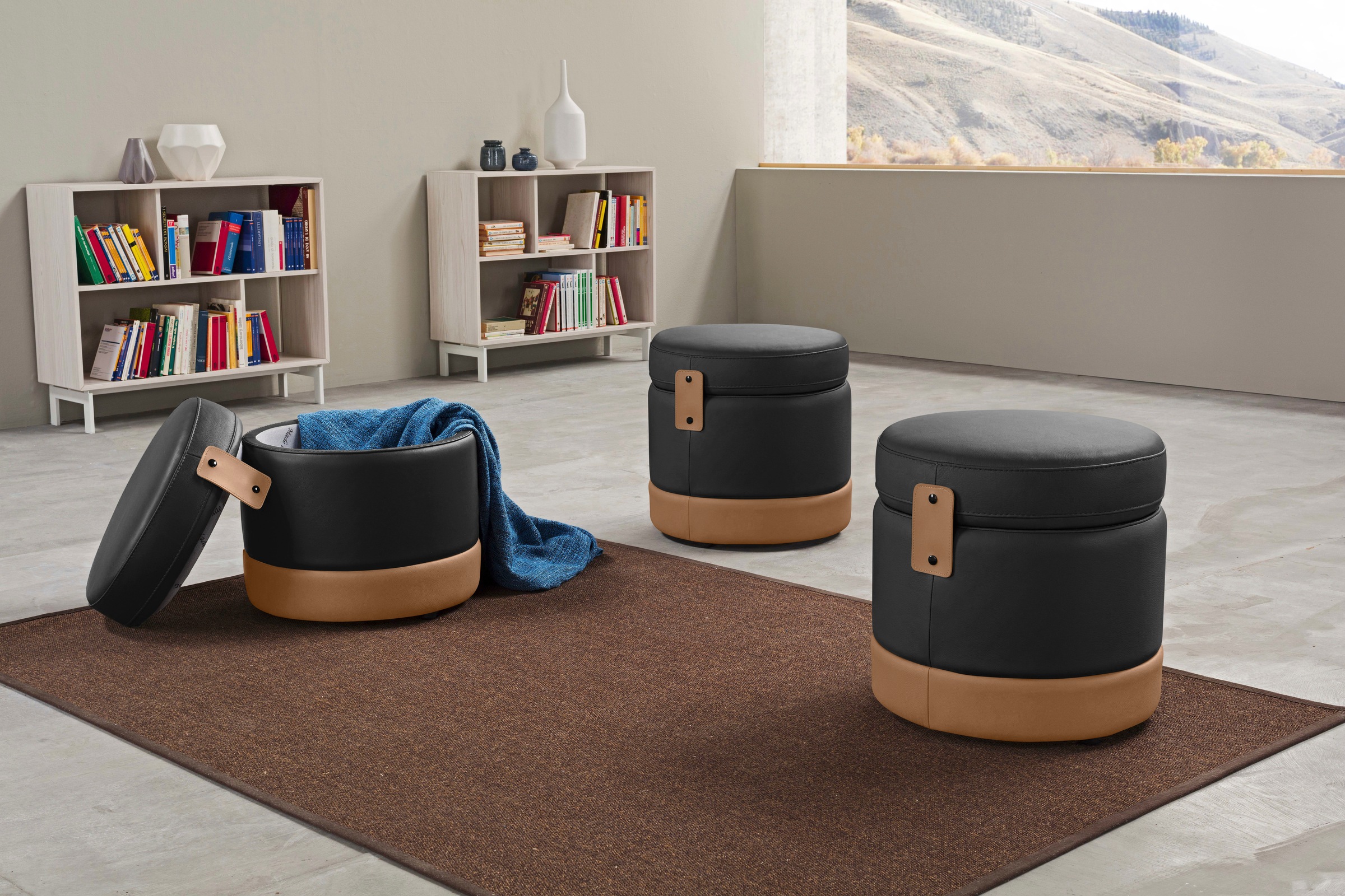 Egoitaliano Hocker "Tonder, Designhocker als Blickfang mit tollen Details, B/T 50/50cm" inkl. praktischem Stauraum als funktionale Stauraummöglichkeit