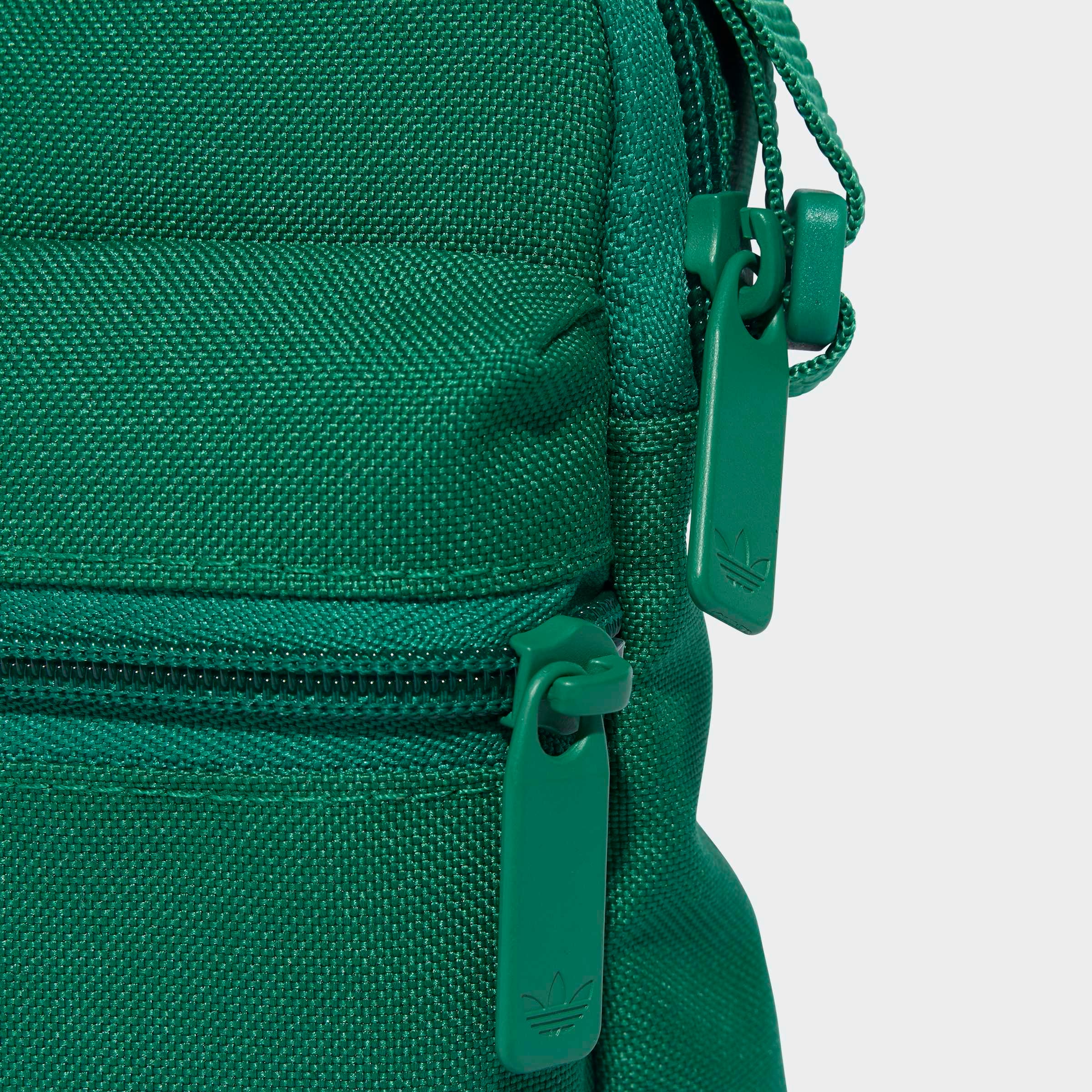 adidas Originals Sporttasche »ADICOLOR FB« aus Polyester, kompakte Größe