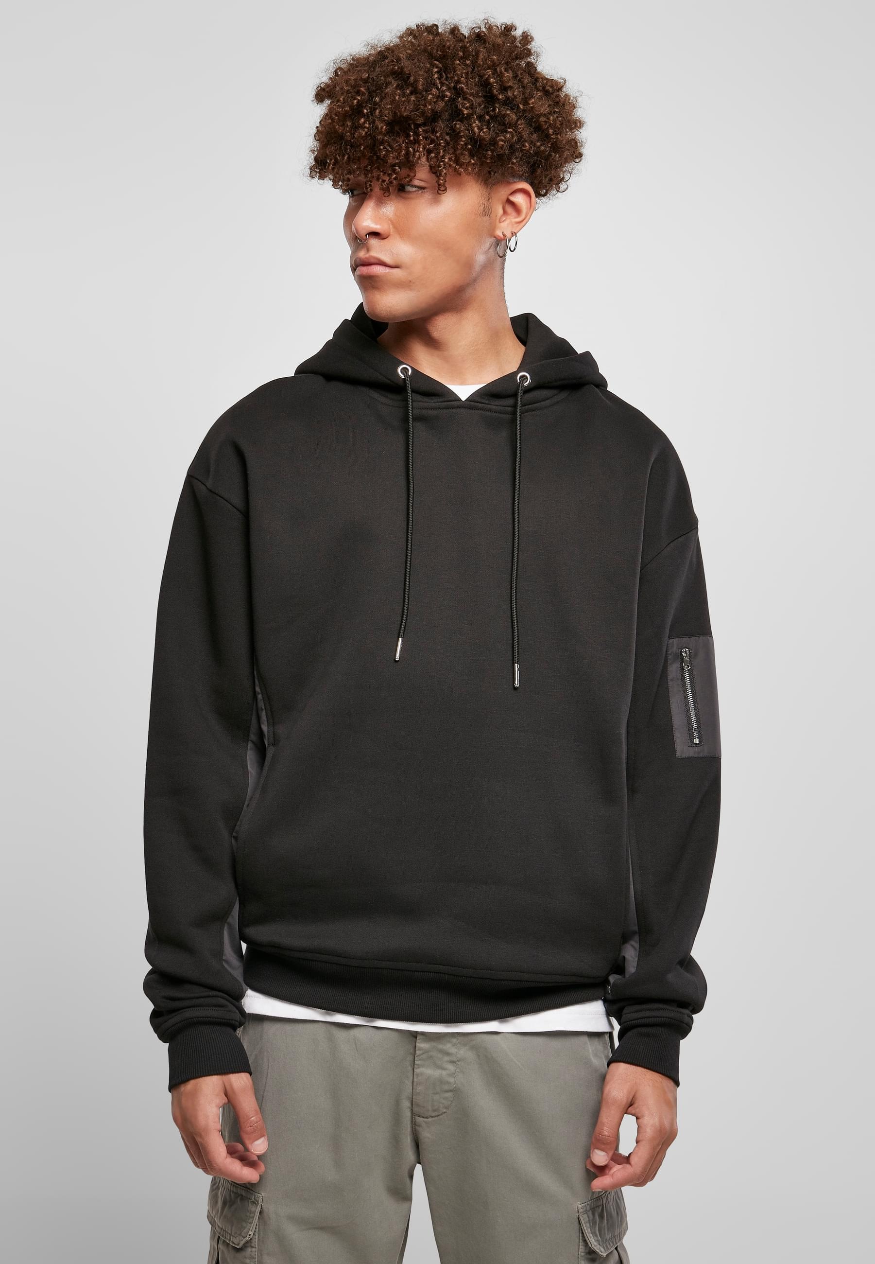URBAN CLASSICS Kapuzensweatshirt »Urban Classics Herren Military Bomber Hoody«, (1 tlg.)