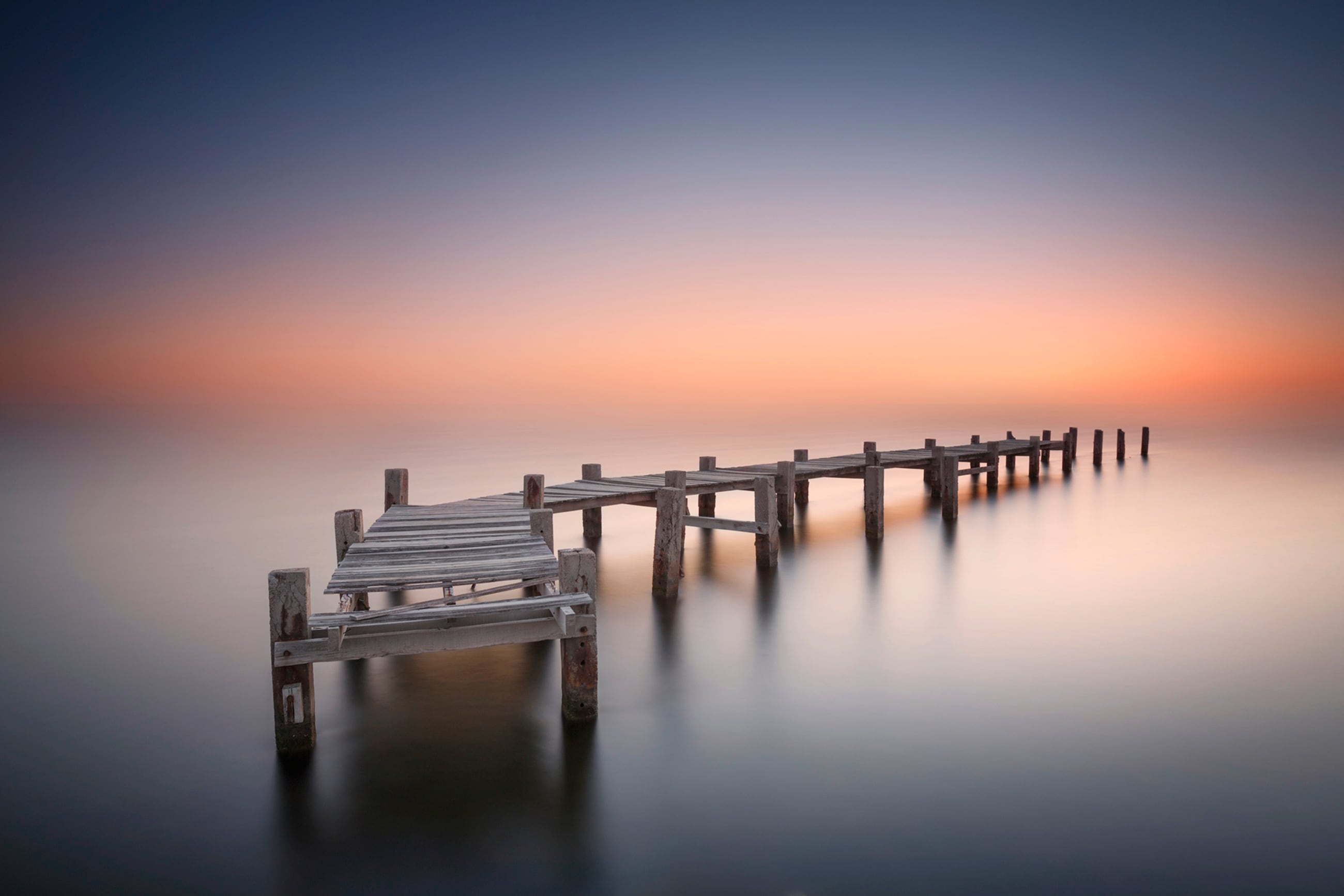 Papermoon Fototapete "Photo-Art JOSE BEUT, ALTER PIER II"