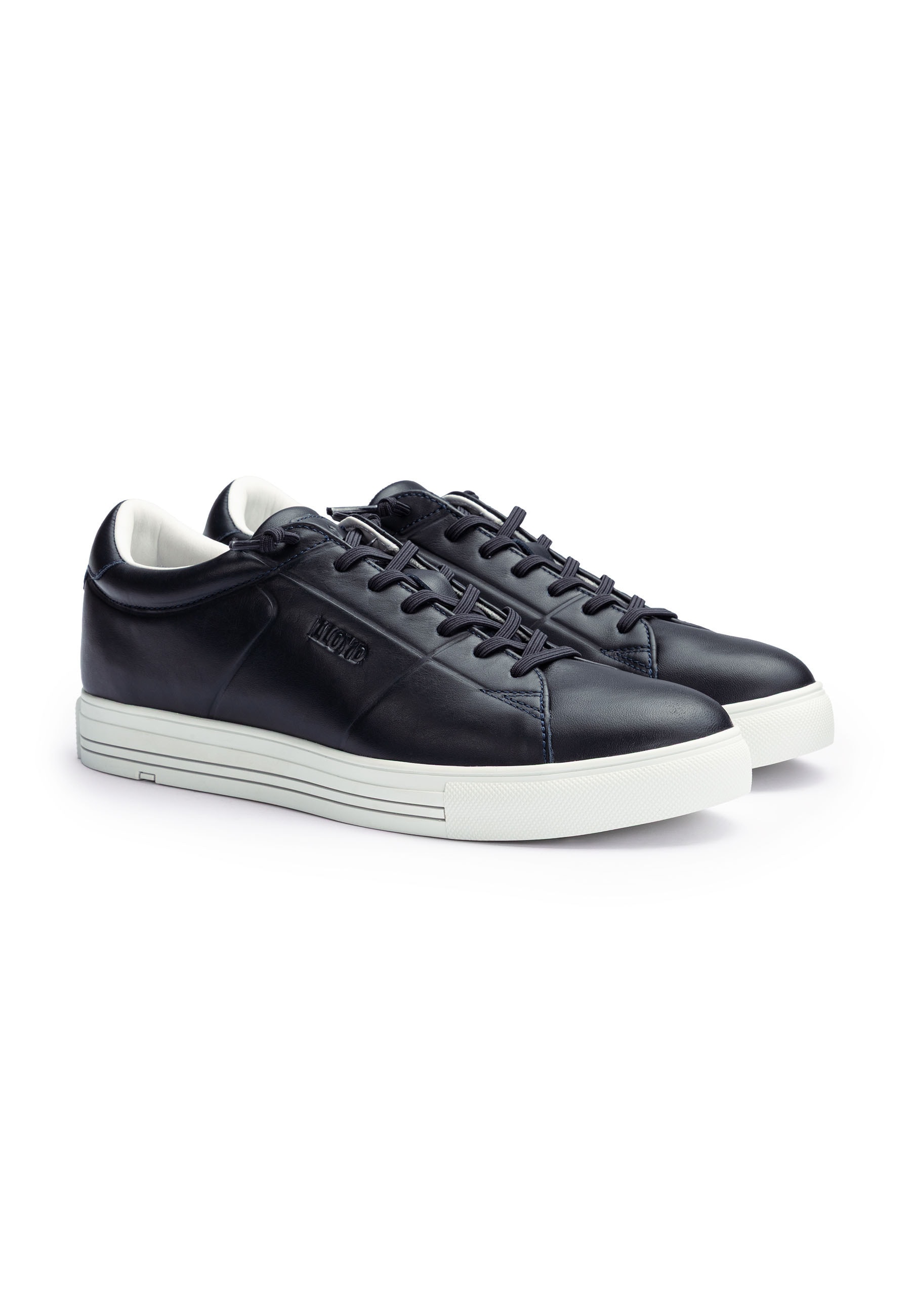 Lloyd Sneaker »COURT«  mit modernem Design