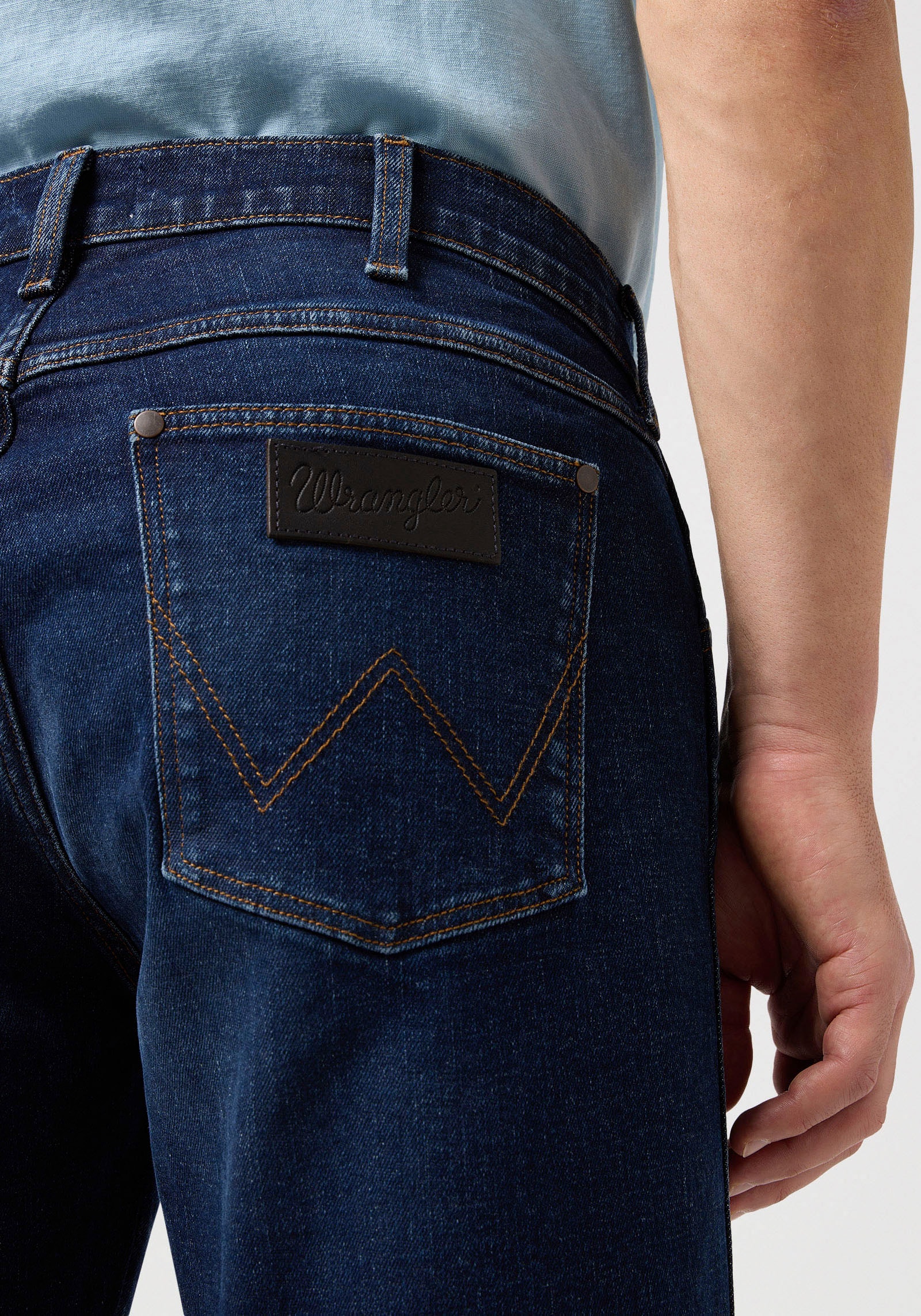 Wrangler Jeansshorts »Colton«, Sommerhose