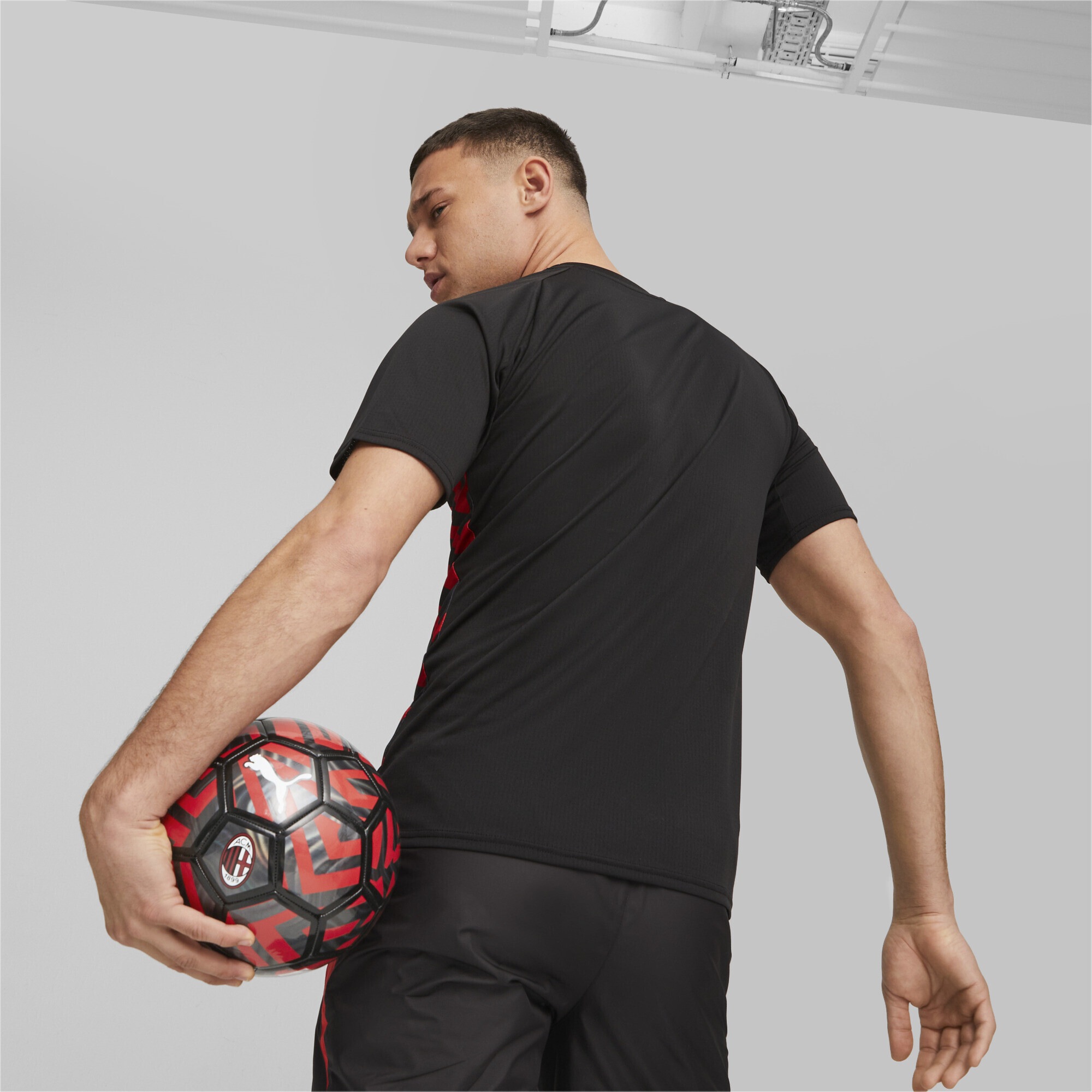 PUMA Trainingsshirt »AC Milan Aufwärmtrikot Herren«