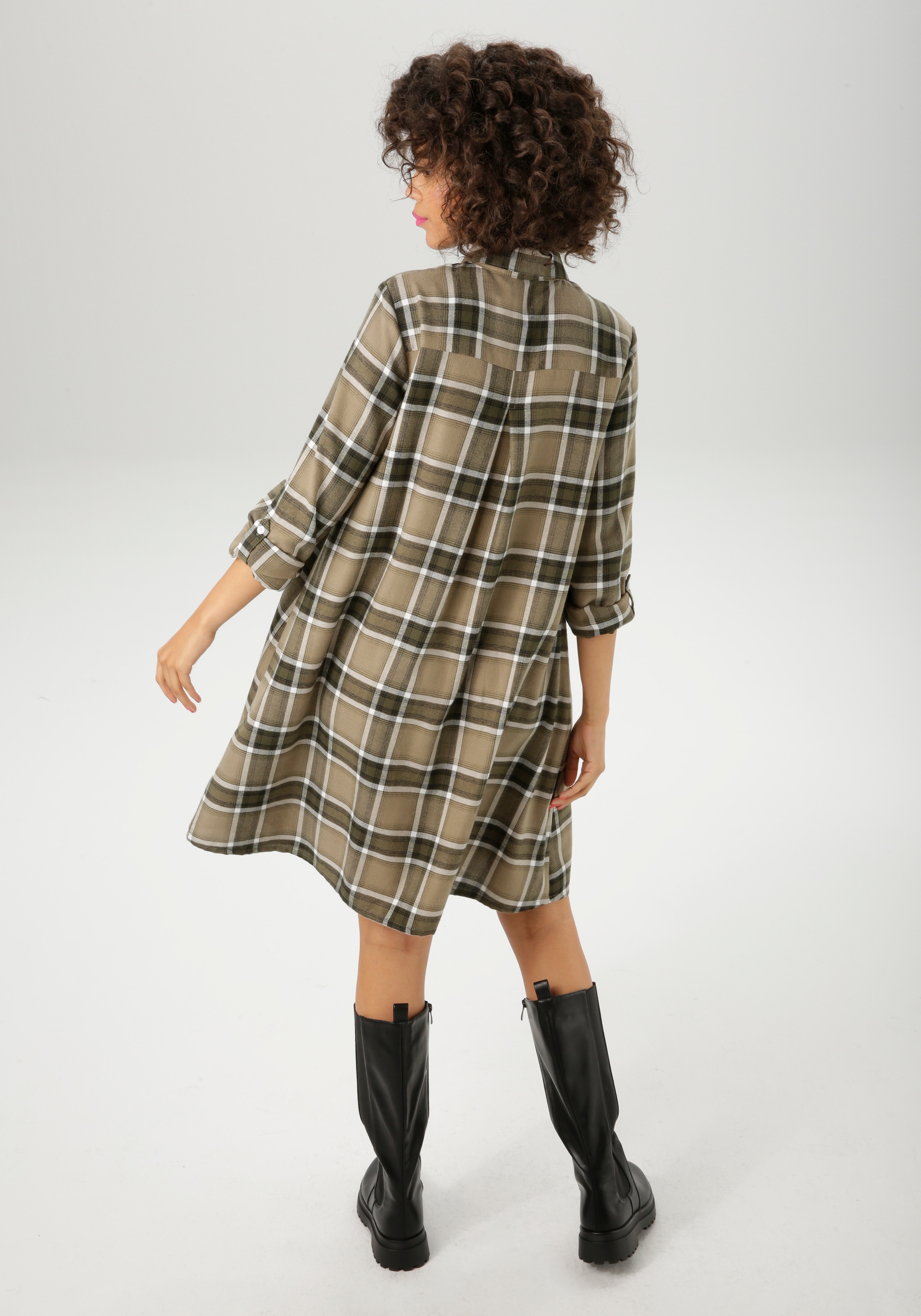 Aniston CASUAL Hemdblusenkleid, im trendfarbigen Karo-Dessin - NEUE KOLLEKTION