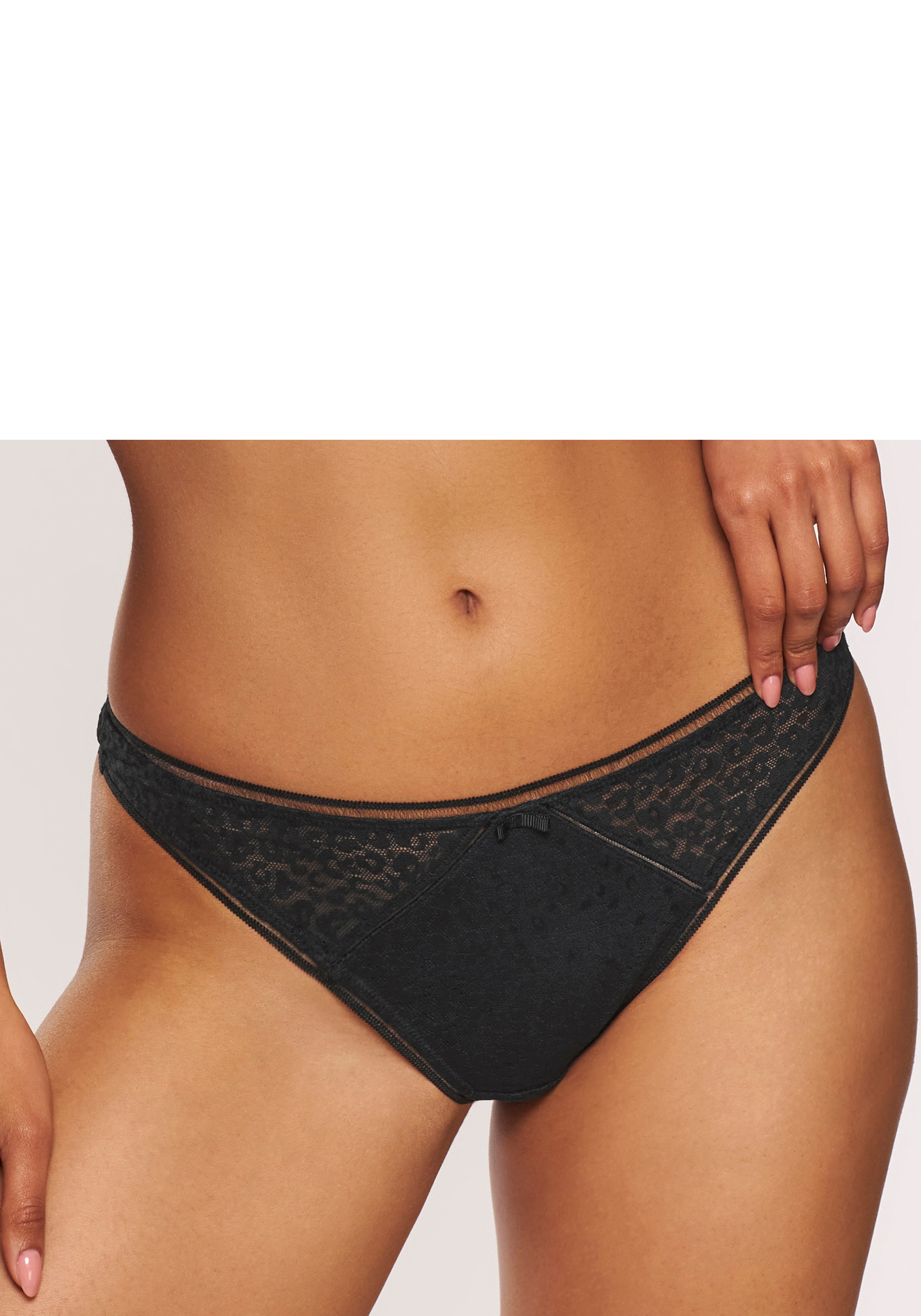 Nuance by Lascana String aus Allover-Jacquardspitze im angesagten Leo-Look