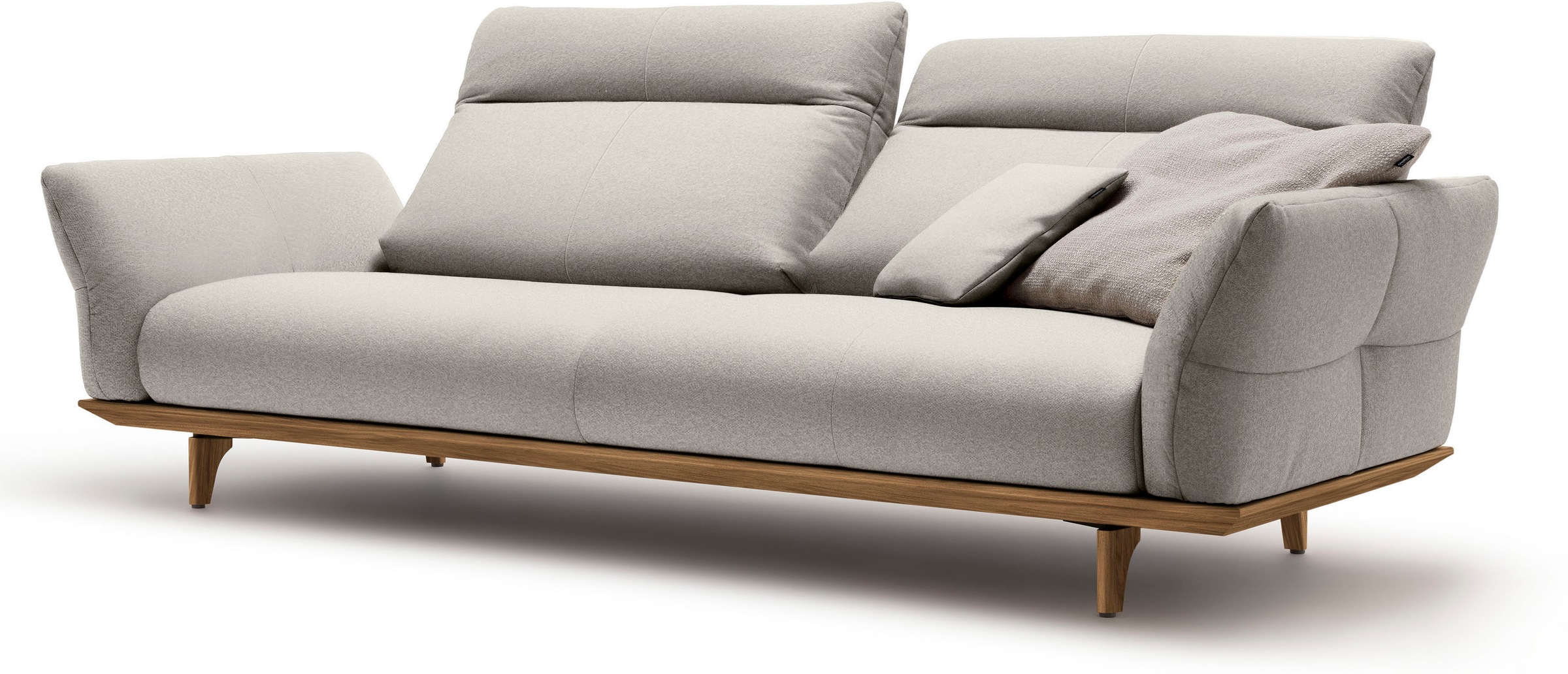 Creation BY ROLF BENZ 3,5-Sitzer »CR.460«, Sockel und Füße in Nussbaum, Breite 228 cm