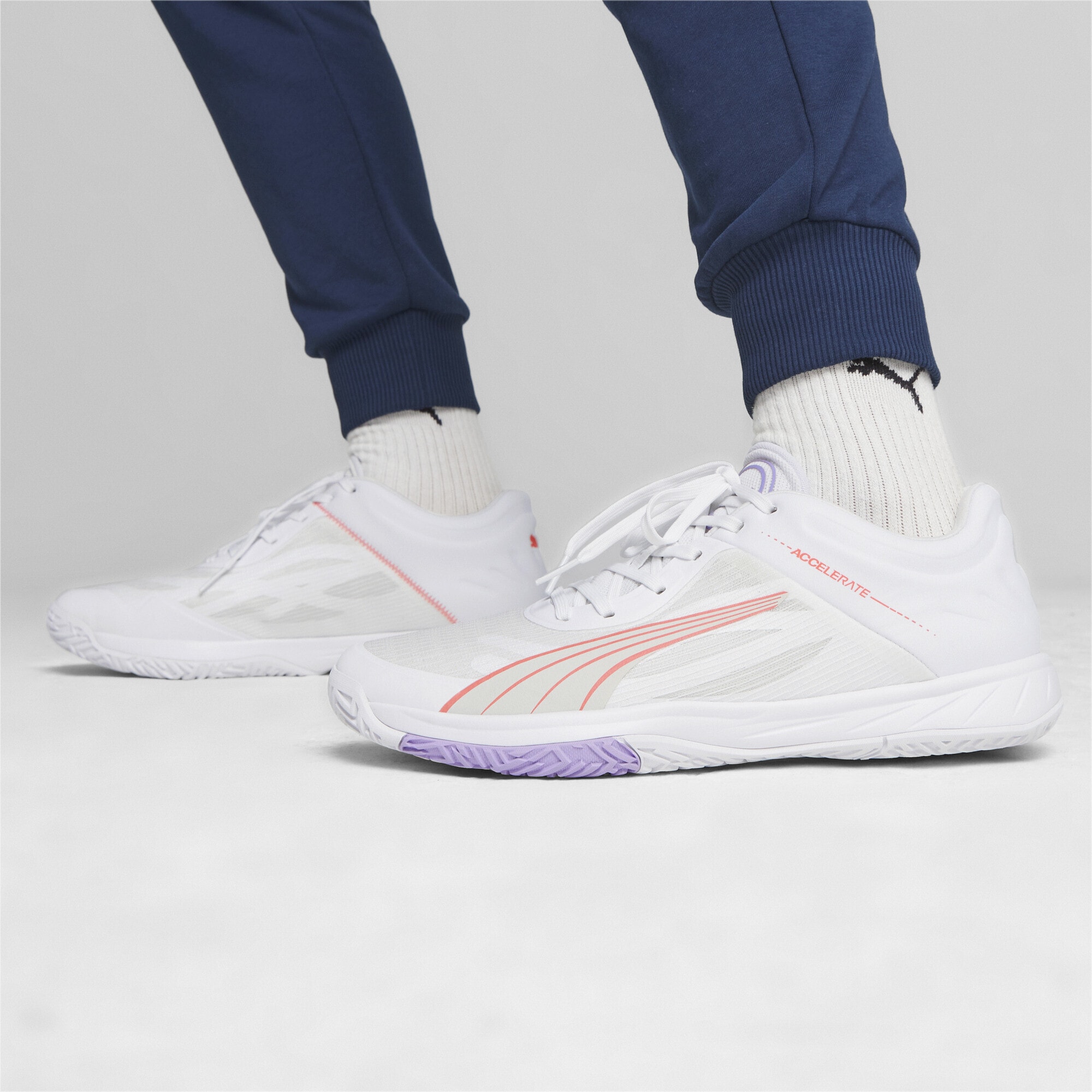 PUMA Trainingsschuh »Accelerate Turbo Hallenschuh Damen«
