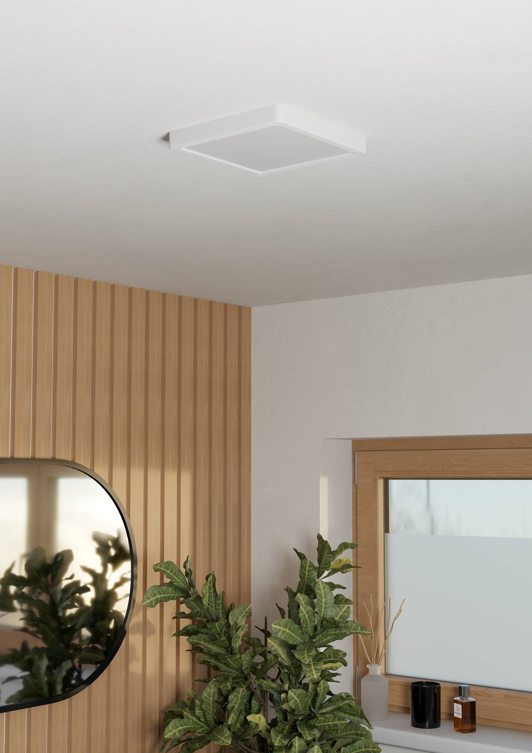 EGLO Aufbauleuchte »Fueva 6 Deckenleuchte, Badlampe Decke, Kunststoff, Deckenbeleuchtung« LED-Modul 1 Stk. Kaltweiß | Neutralweiß | Warmweiß Aufbauleuchte - L22 x B22 x H2,5 cm - weiß - 10,5W inkl.