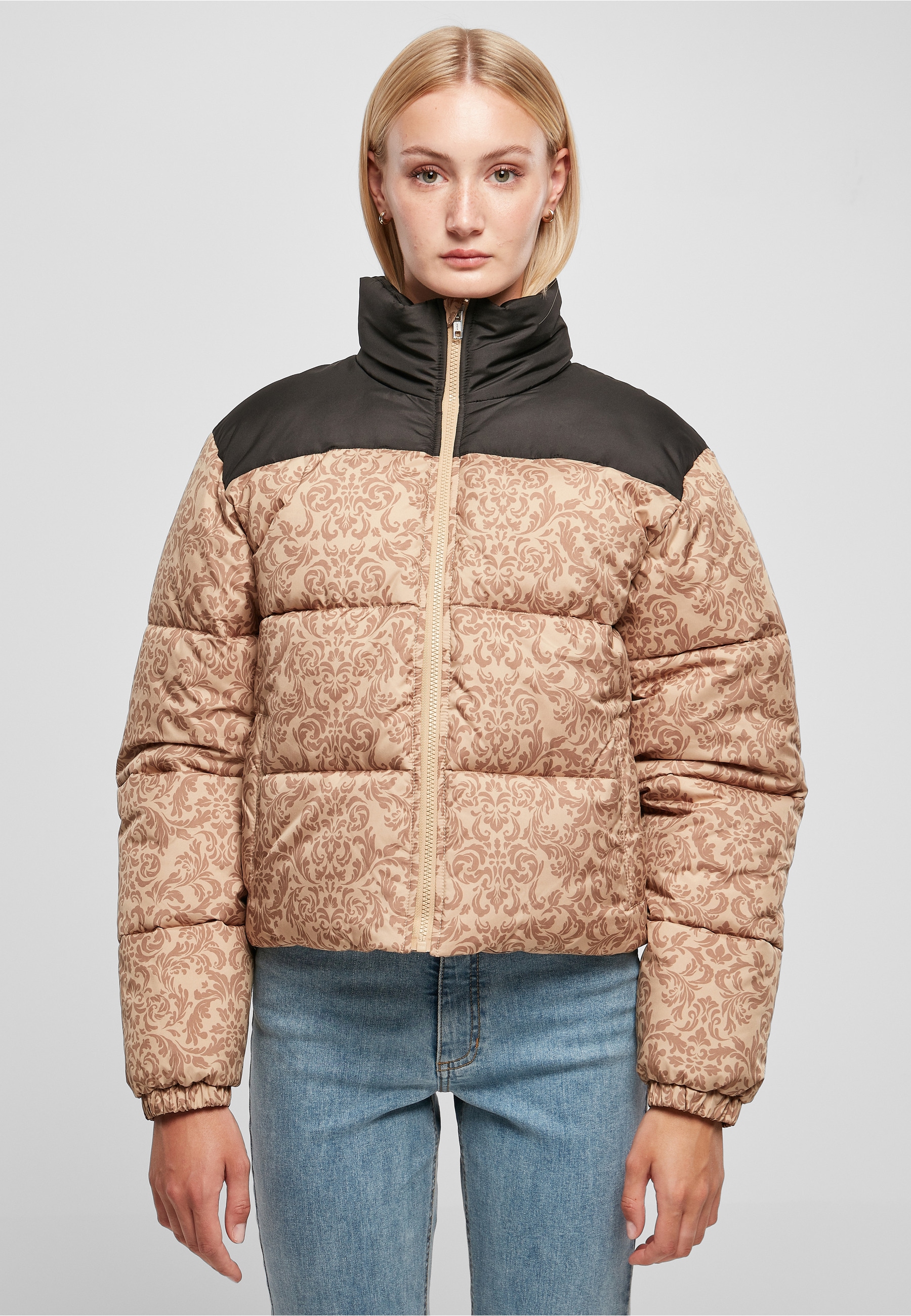 URBAN CLASSICS Winterjacke »Urban Classics Damen Ladies AOP Retro Puffer Jacket« 1 Stk. tlg. ohne Kapuze