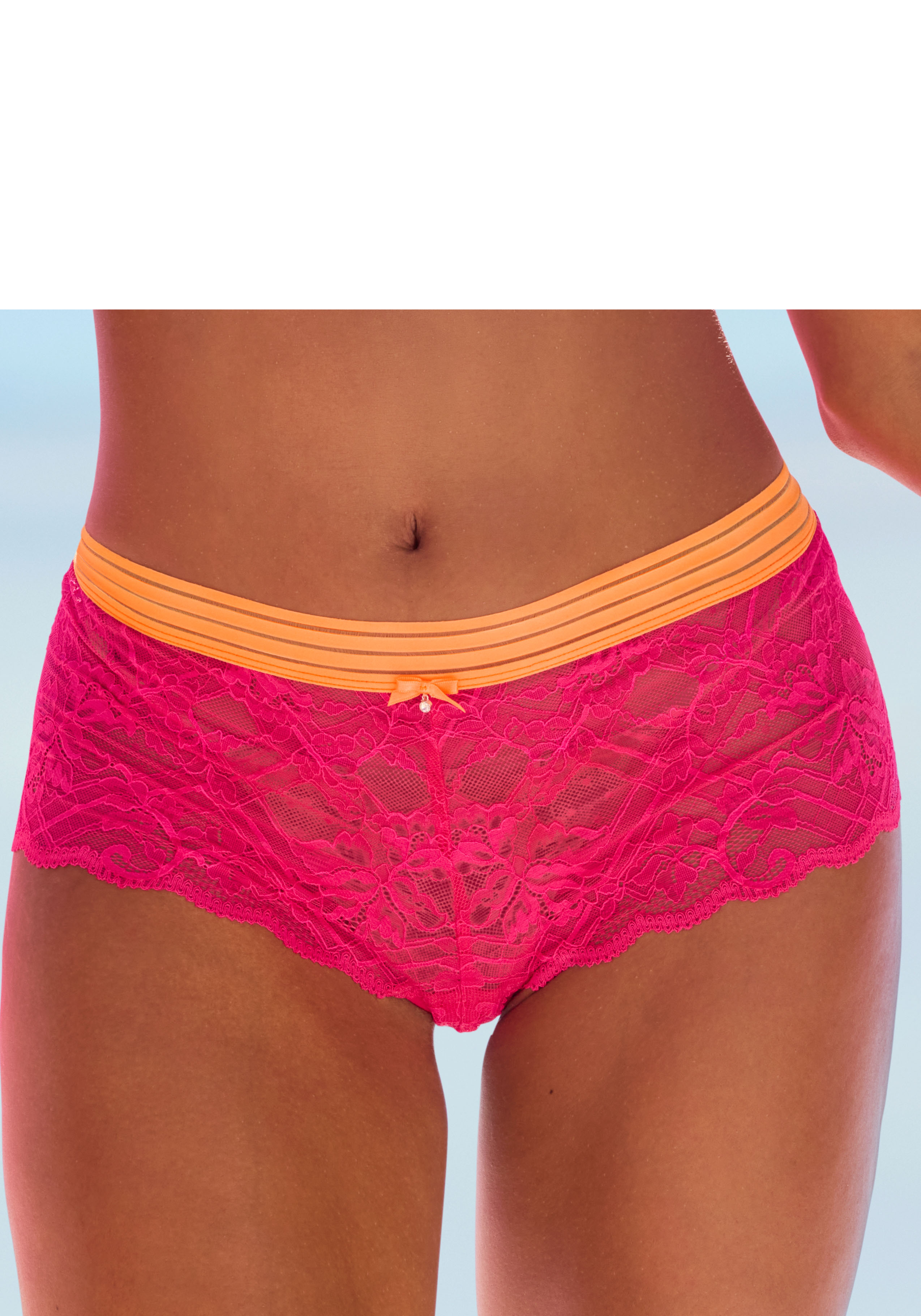 Vivance Panty aus elastischer Spitze mit modischen Kontrastfarben