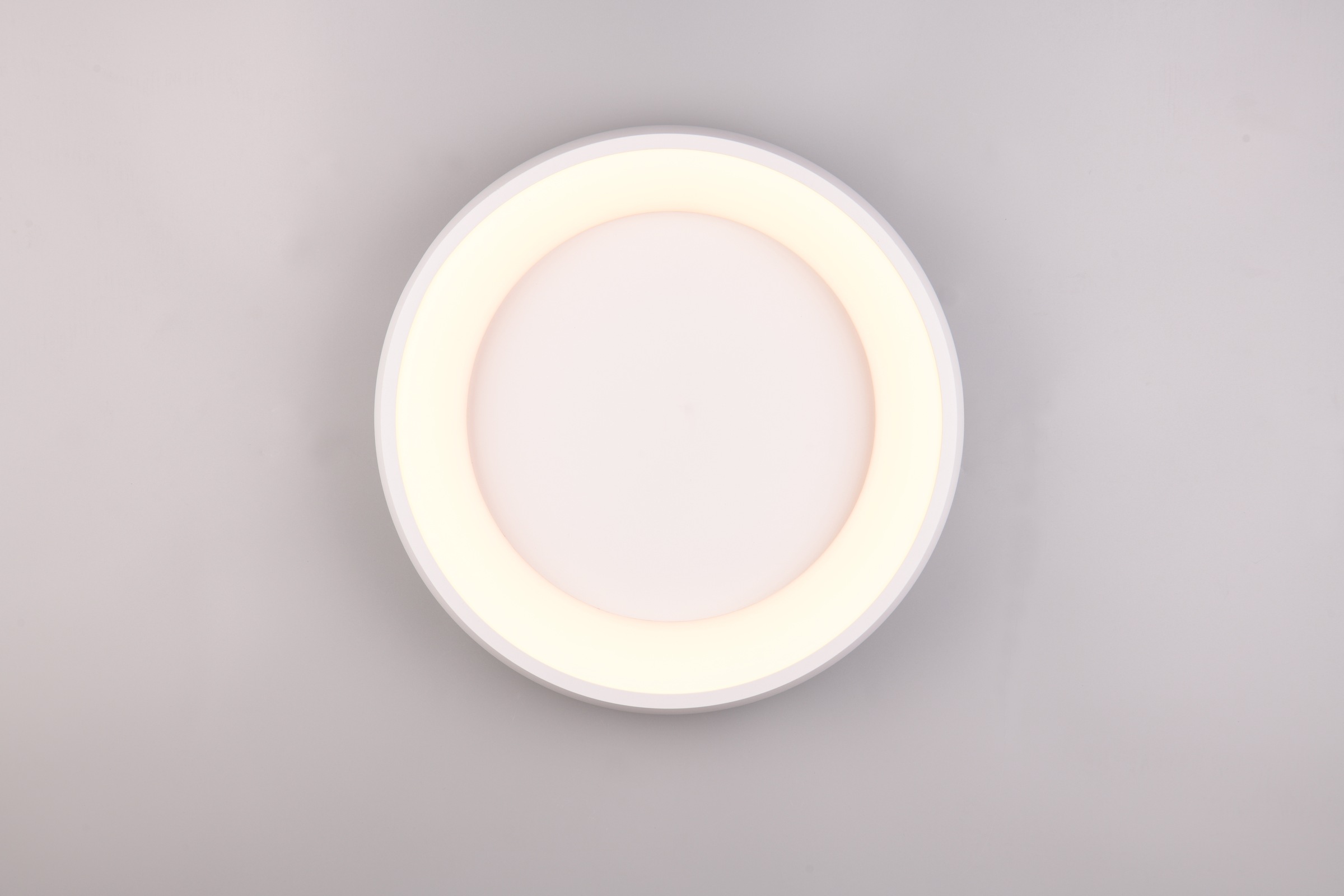 TRIO Leuchten LED Deckenleuchte »CARDONA, runde LED Deckenlampe Büro, Ø 46cm, 3300 Lumen 29W, dimmbar«, 1 flammig, Leuchtmittel LED-Board | LED fest integriert, CCT - Lichtfarbe einstellbar 2300/3000/4000K, auch Wandmontage möglich