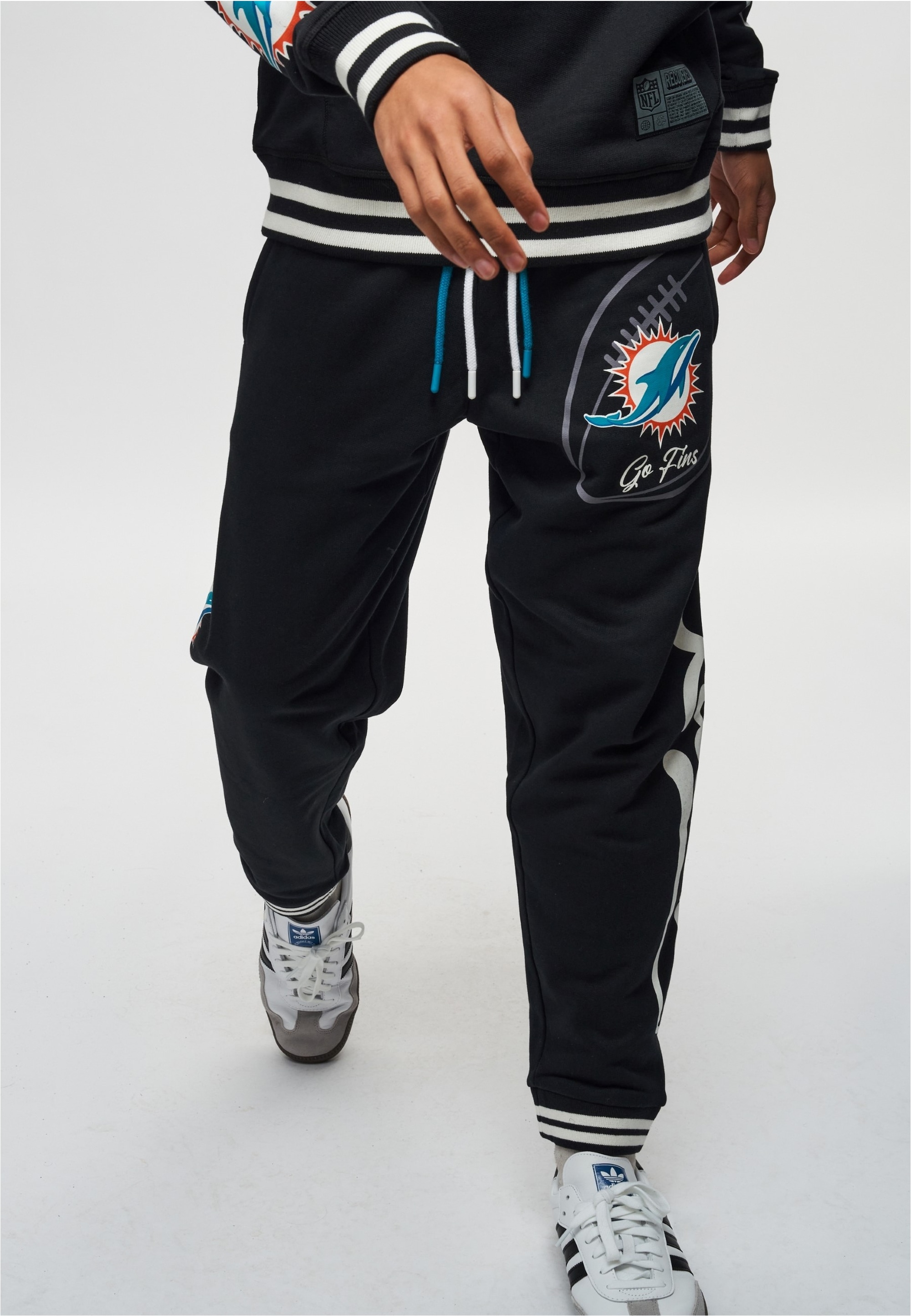 Recovered Sweathose »NFL Dolphins Go Fins«, im lockeren Schnitt