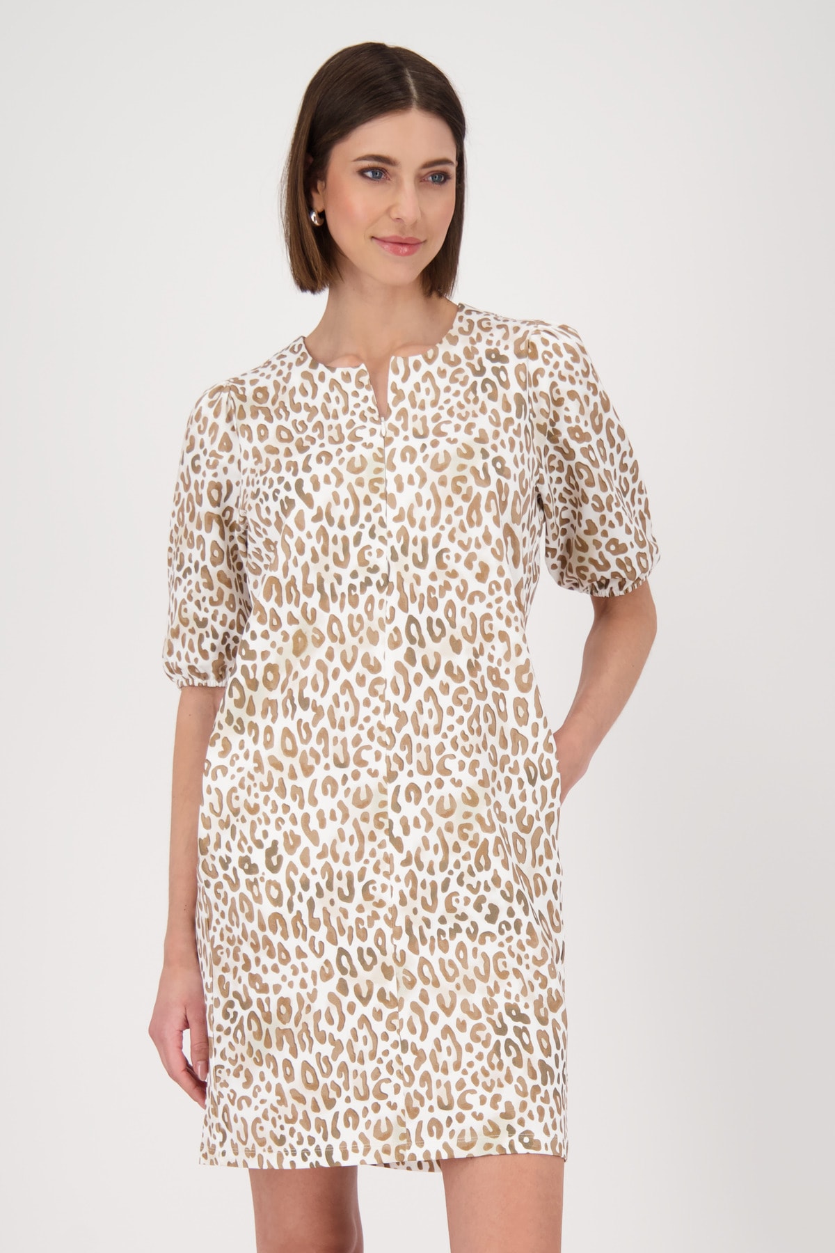 Monari Sommerkleid "Kleid Leo allover" Ohne Tasche Mit Rundhalsausschnitt günstig online kaufen