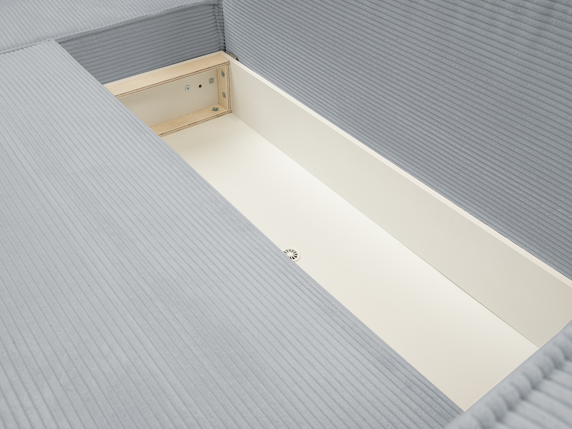 WERK2 Ecksofa »Atlanta, moderne Designsprache, Stellmaße 280x147cm, L-Form, Kedernaht«, hoher Komfort, Schlaffunktion & Bettkasten, Cord, Grau