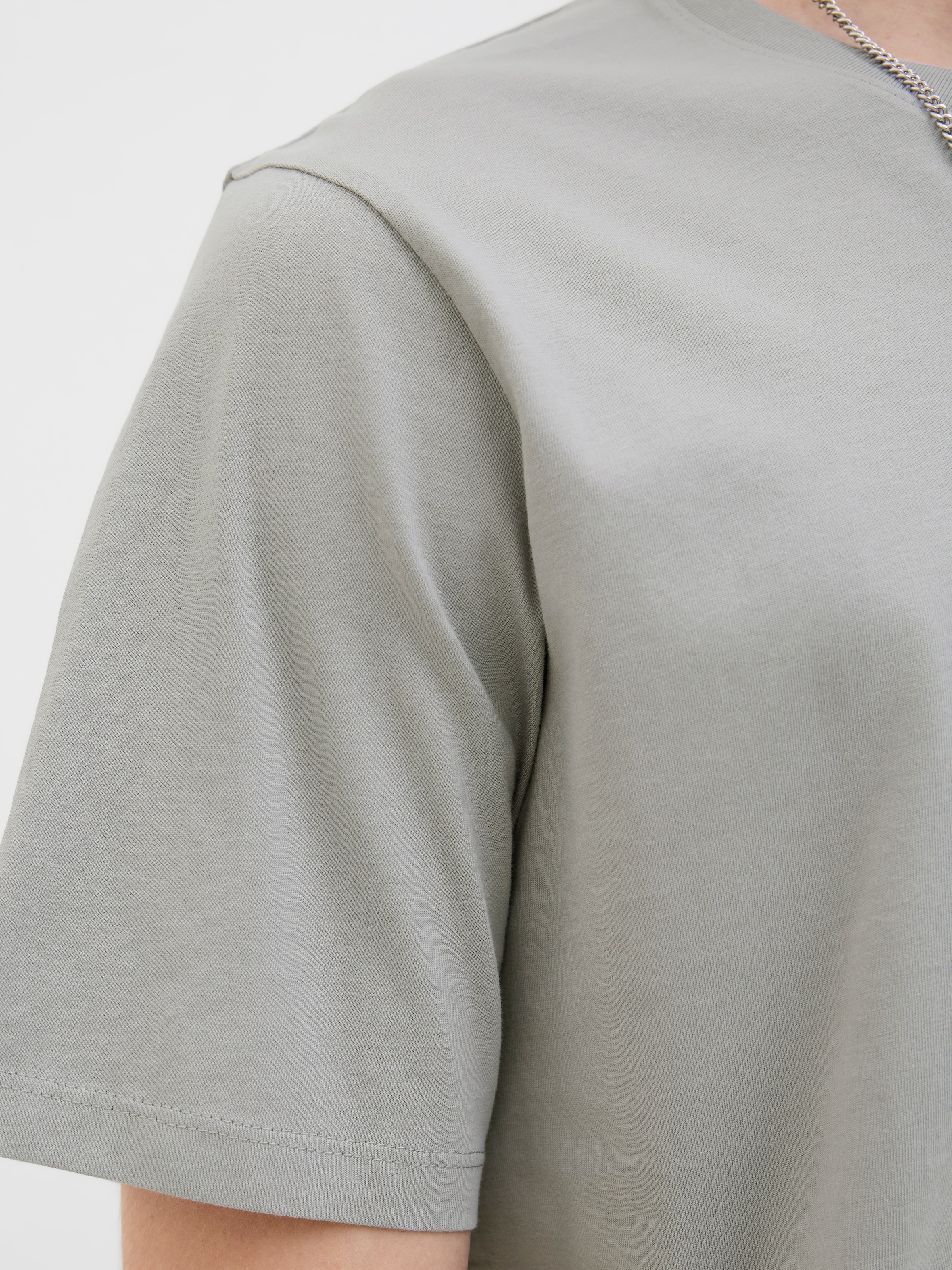 Jack & Jones Rundhalsshirt "JJECORP GRAPHIC TEE SS O-NECK NOOS" mit Logo Pr günstig online kaufen