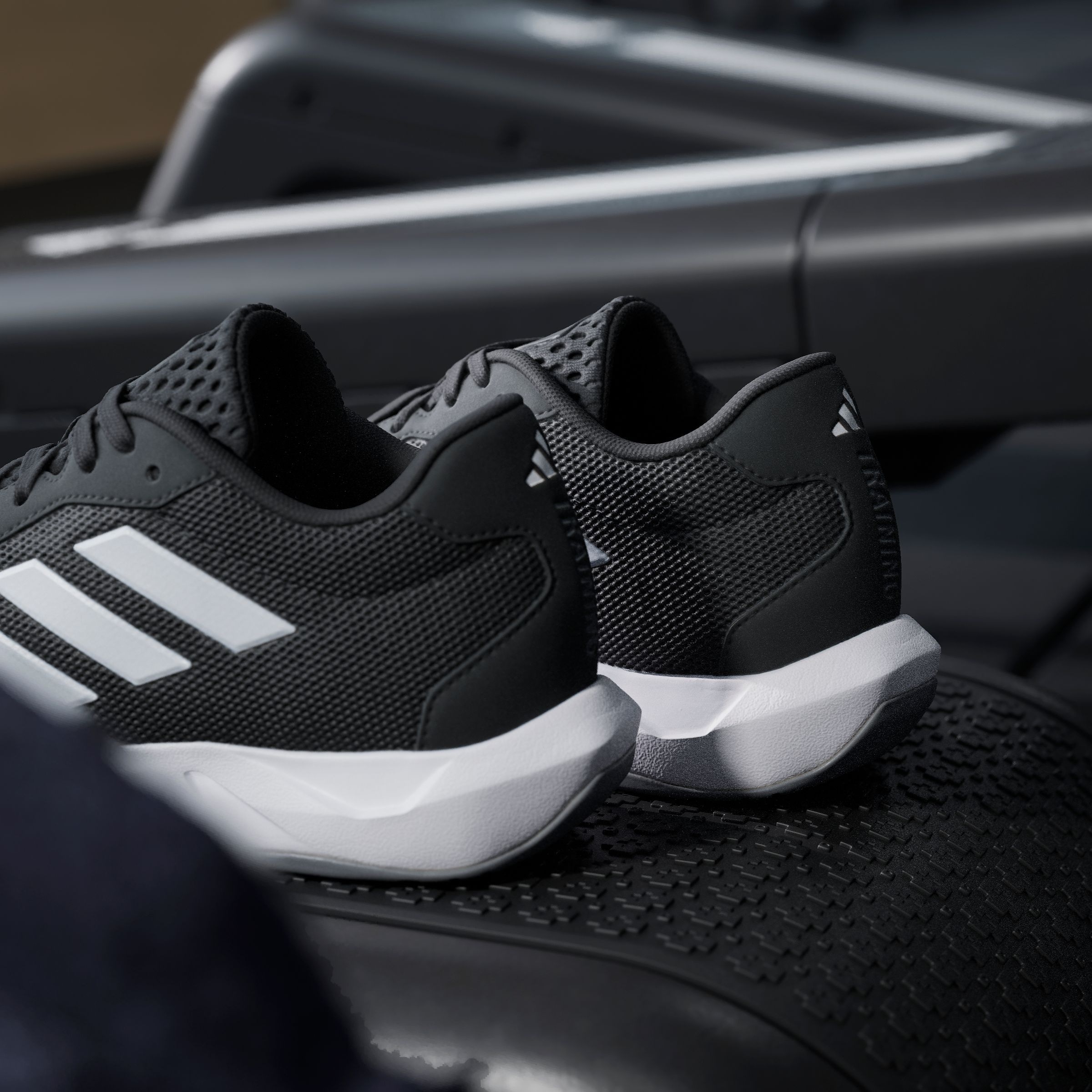 adidas Performance Trainingsschuh »AMPLIMOVE TRAINER«