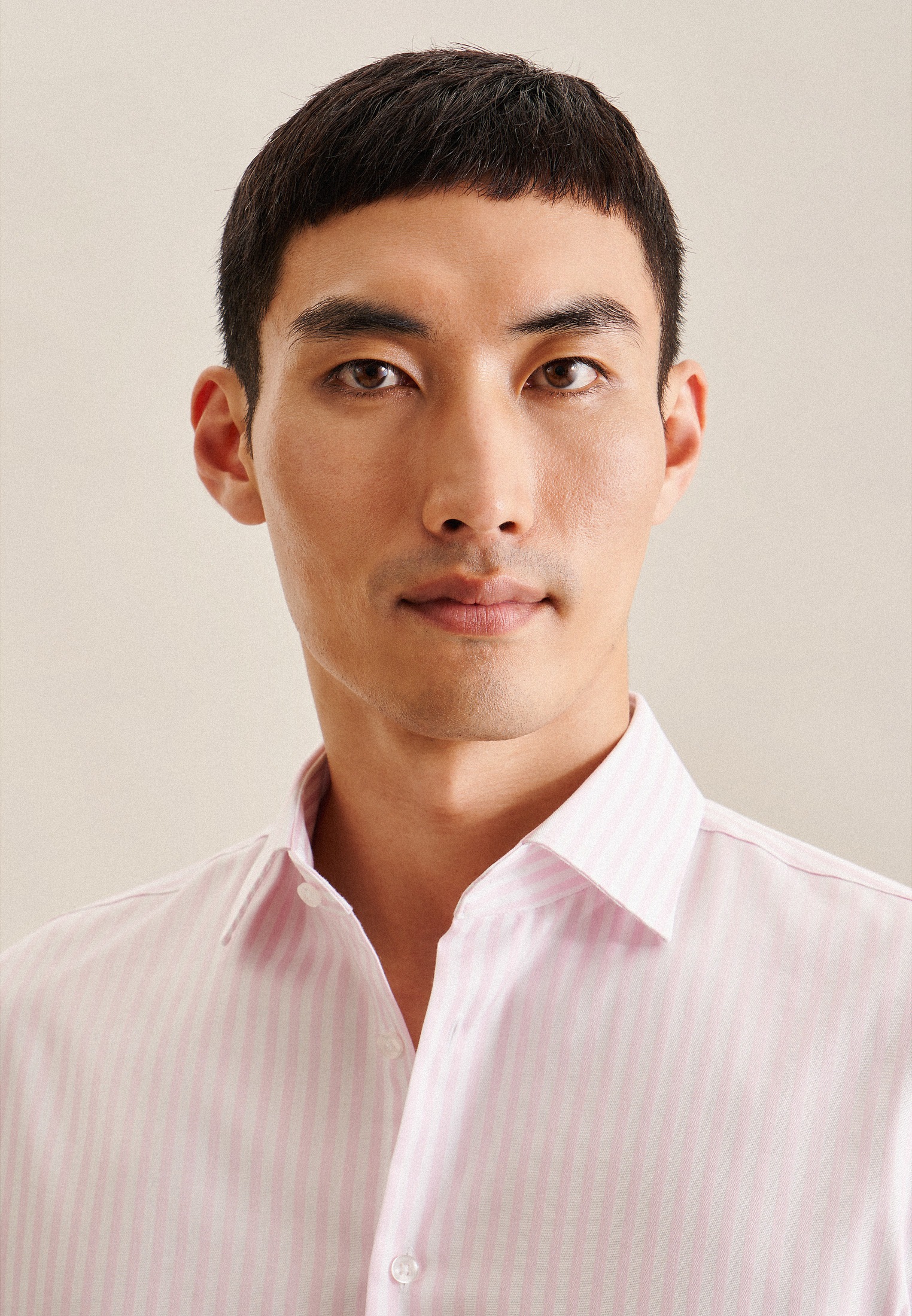 Thumbnail - seidensticker Businesshemd "Schwarze Rose" Shaped 1/1 Kentkragen Gestreift