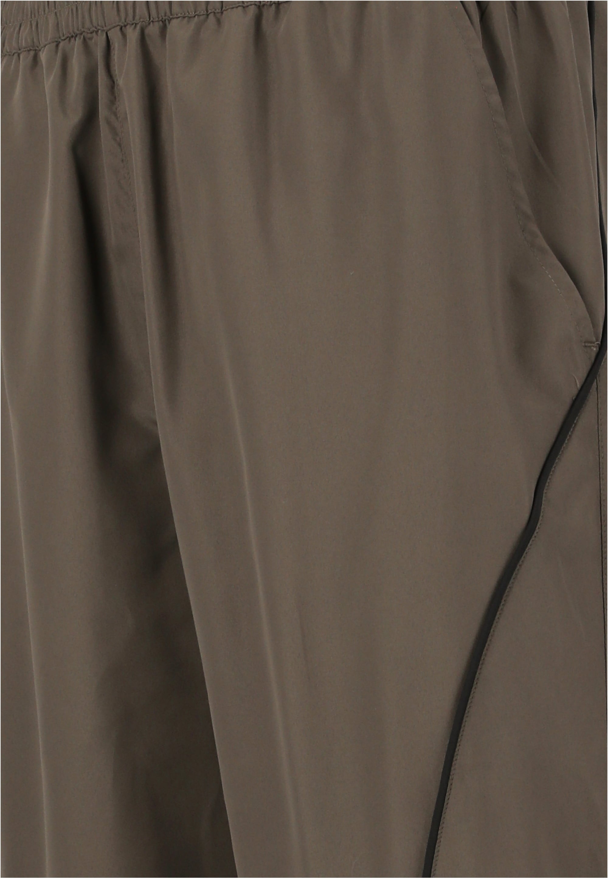 ATHLECIA Sweathose »Arishi«, Mit wasserabweisender DWR-Beschichtung