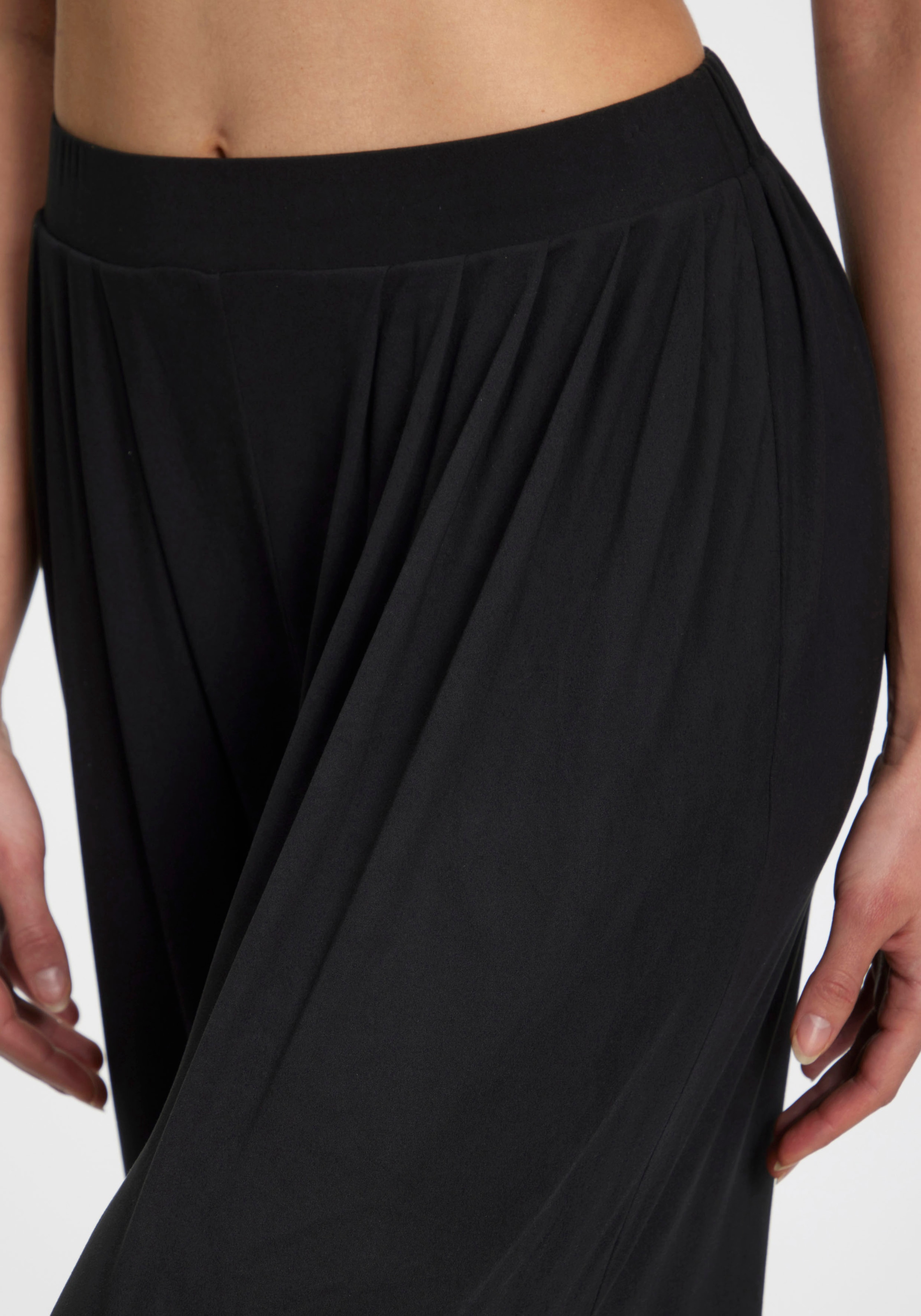 LASCANA Schlupfhose »Extra Weit«, mit extraweit geschnittenen Beinen