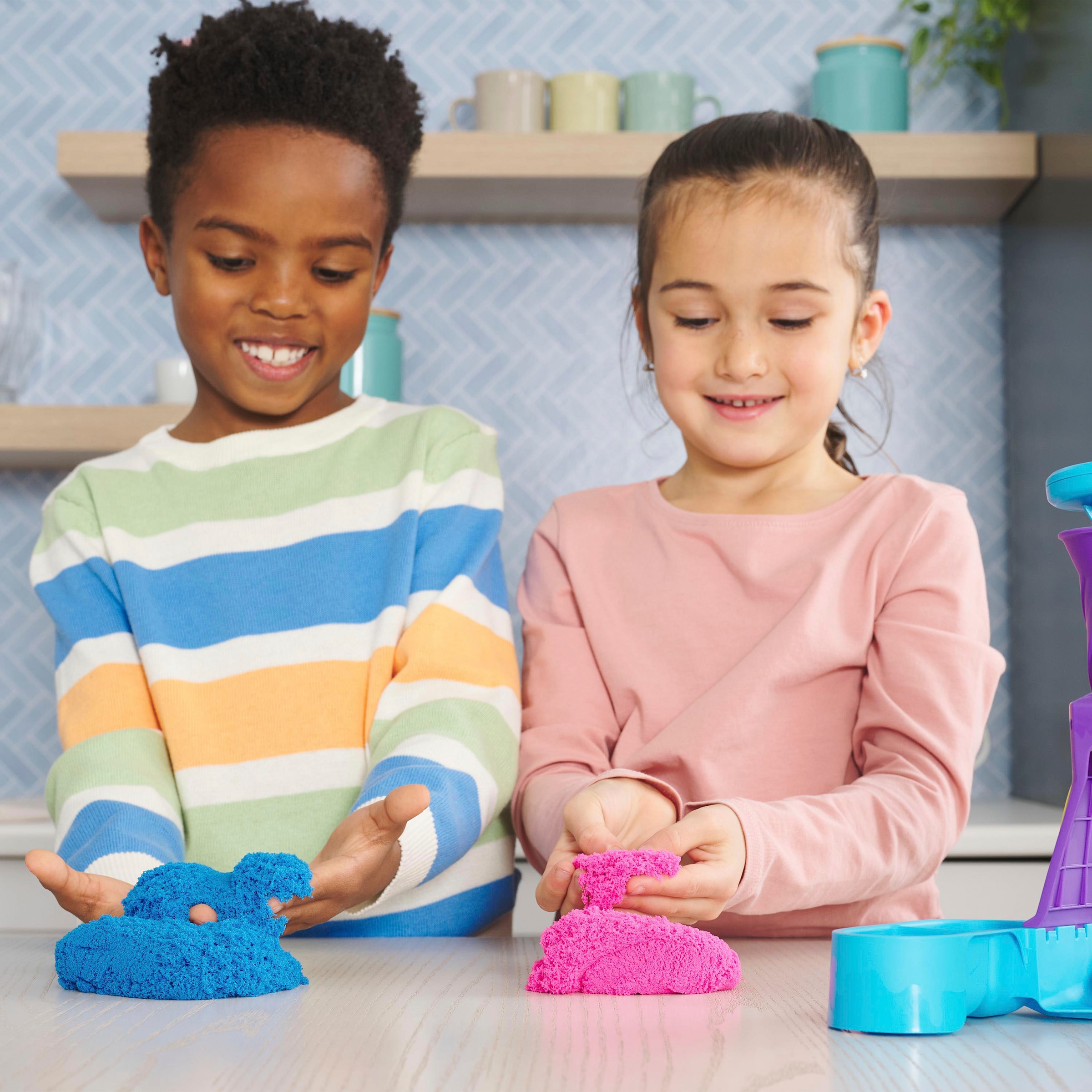 Spin Master Kreativset »Kinetic Sand - Soft Serve Ice Cream Station 397g«