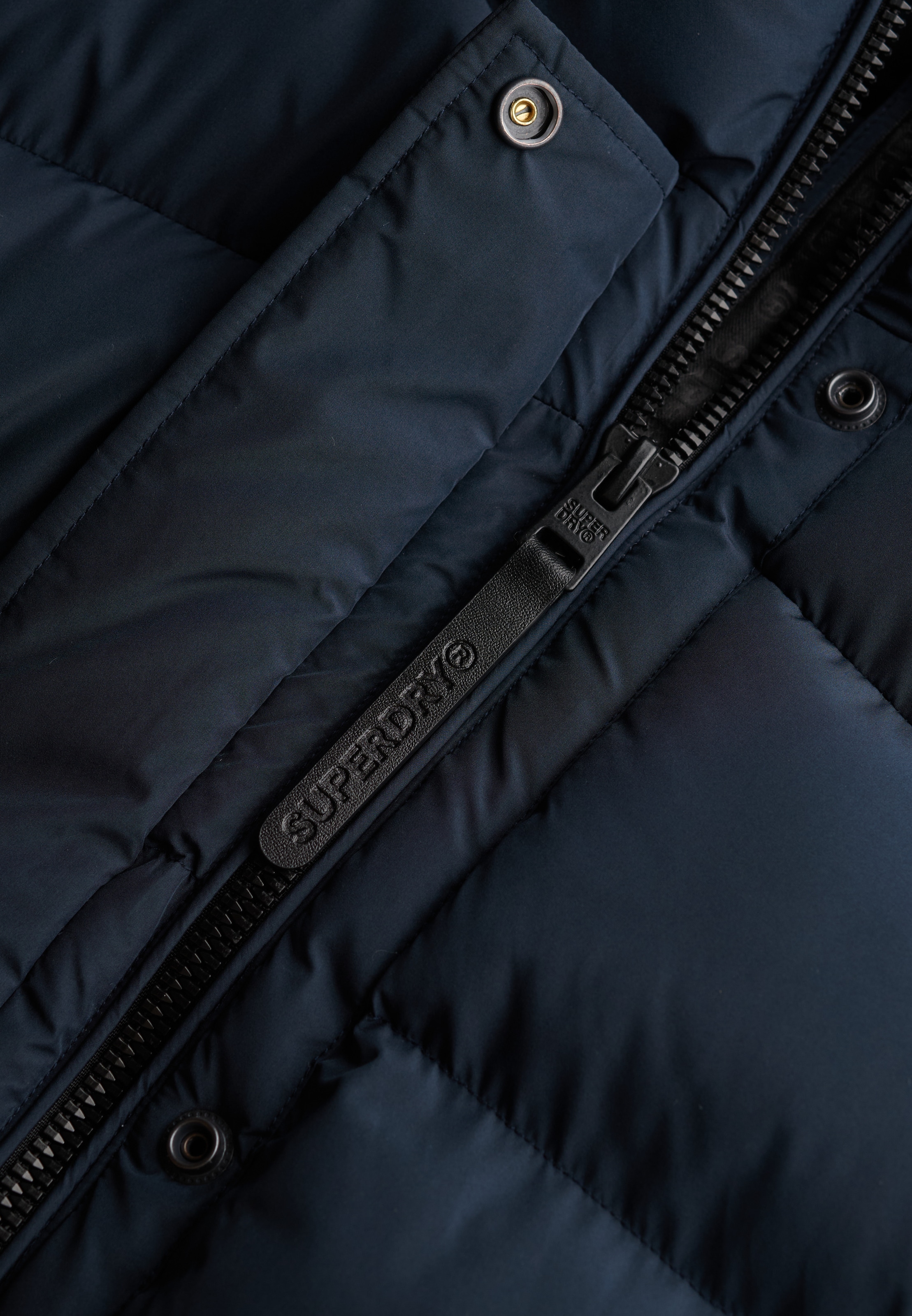 Superdry Steppjacke »HOODED SPORTS PUFFER MID JKT«, mit Kapuze