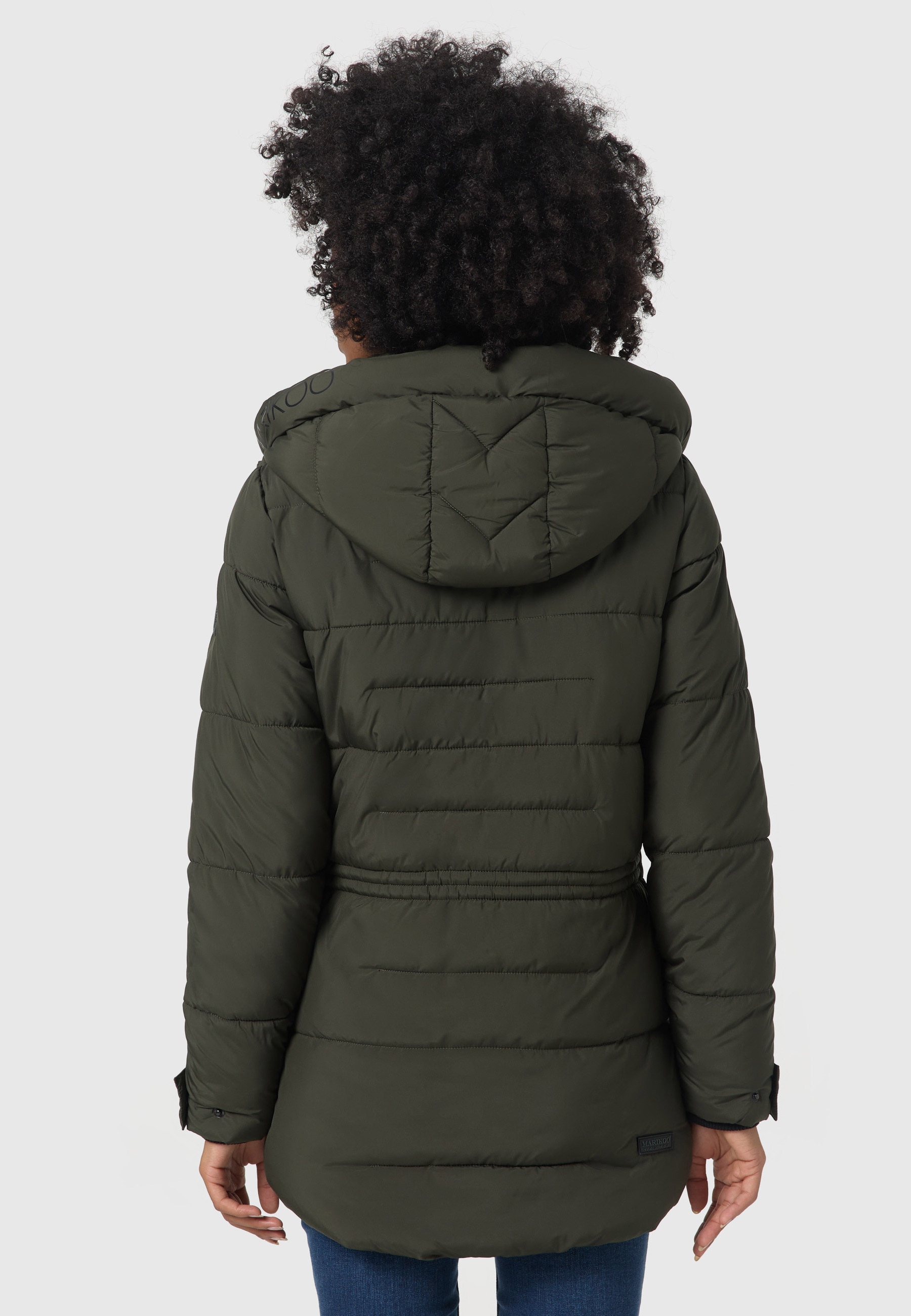 Marikoo Winterjacke »Akumaa«, mit tailliertem Schnitt