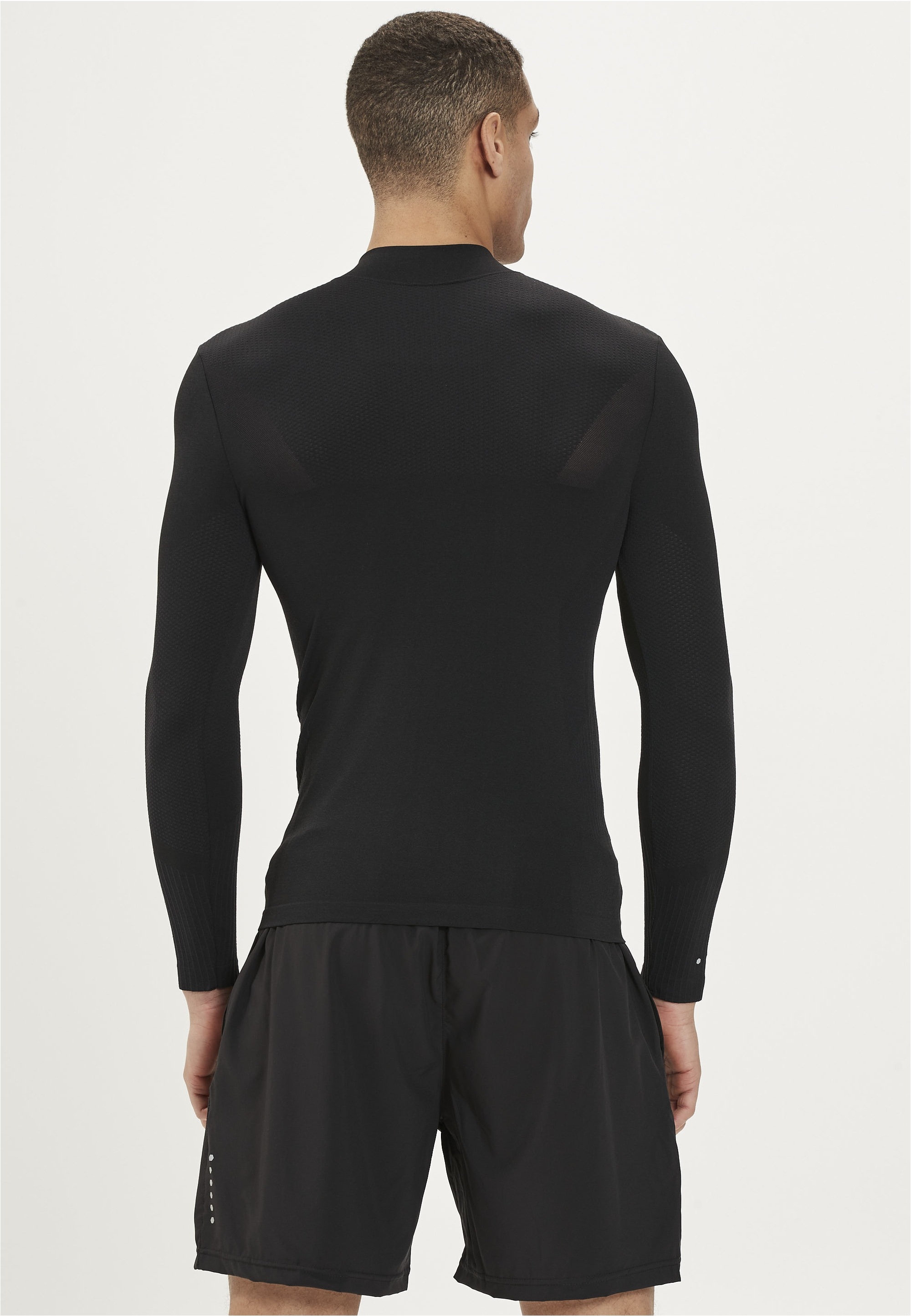 ENDURANCE Funktionsshirt »Jaro«, (1 tlg.), mit maximaler Bewegungsfreiheit